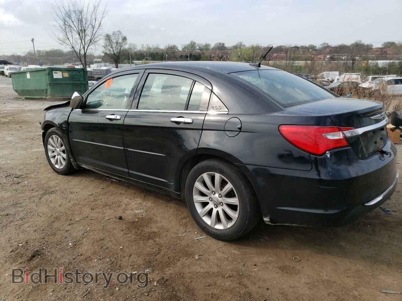 2013 CHRYSLER 200 - VIN: 1C3CCBBB5DN557630 - Фото 2