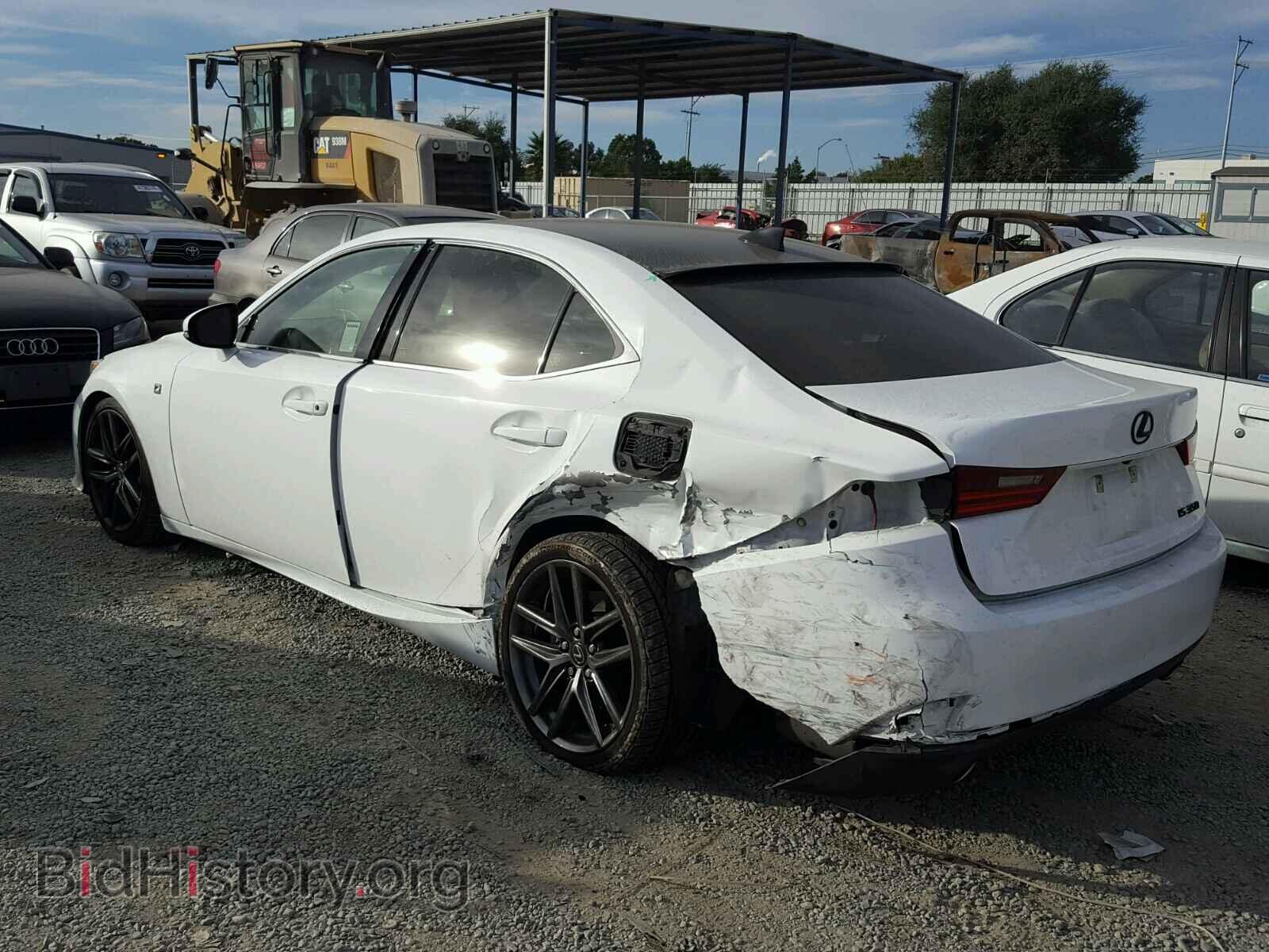 2014 LEXUS IS350 - VIN: JTHBE1D21E5001565 - Photo 3