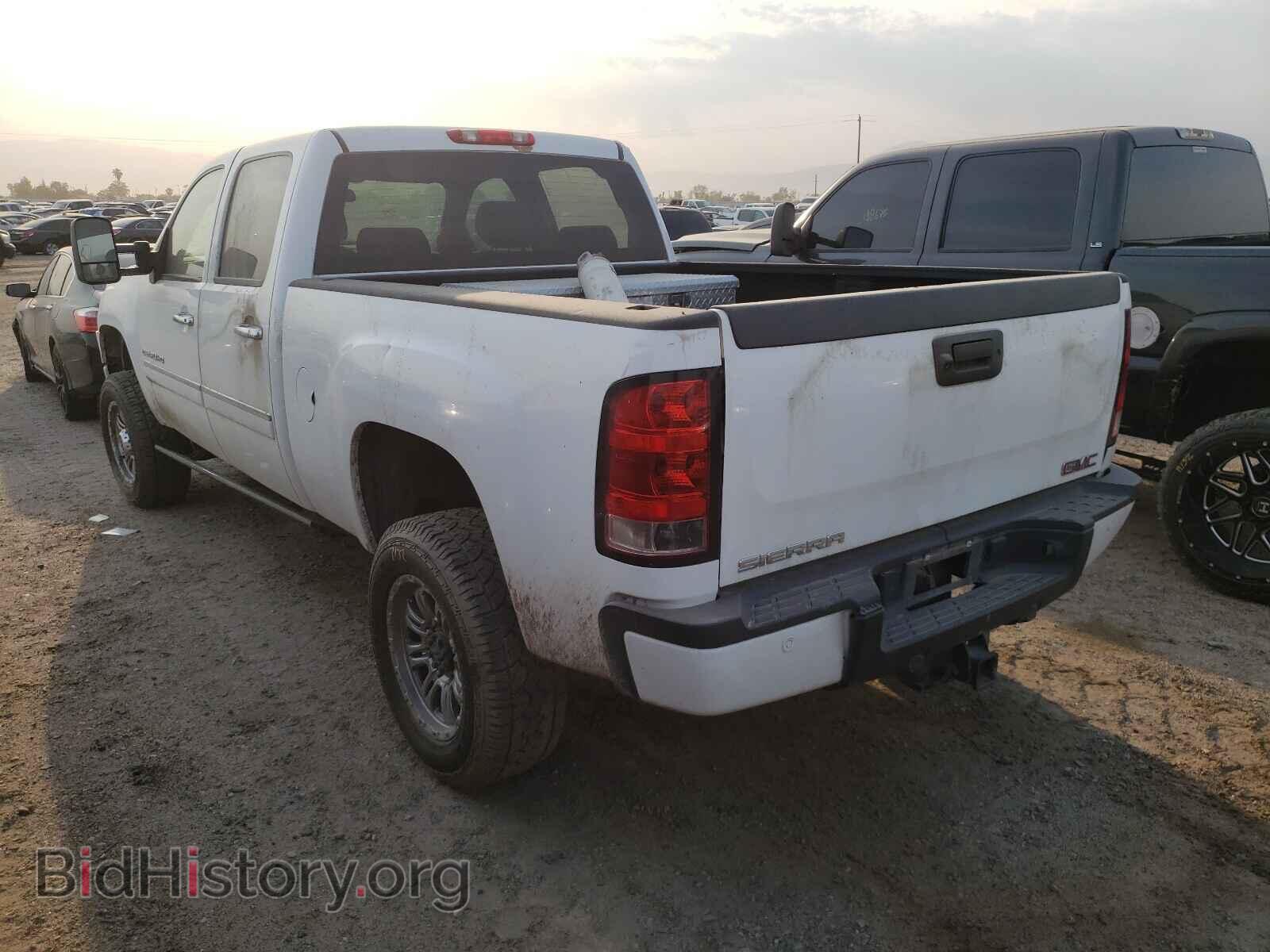 2011 GMC SIERRA - VIN: 1GT125C84BF236468 - Фото 3