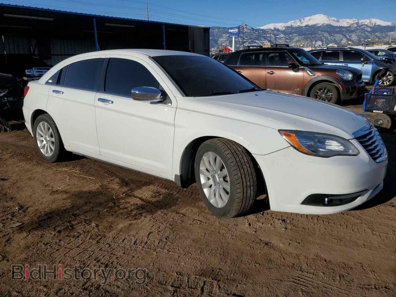 2013 CHRYSLER 200 - VIN: 1C3CCBCG4DN555460 - Фото 4