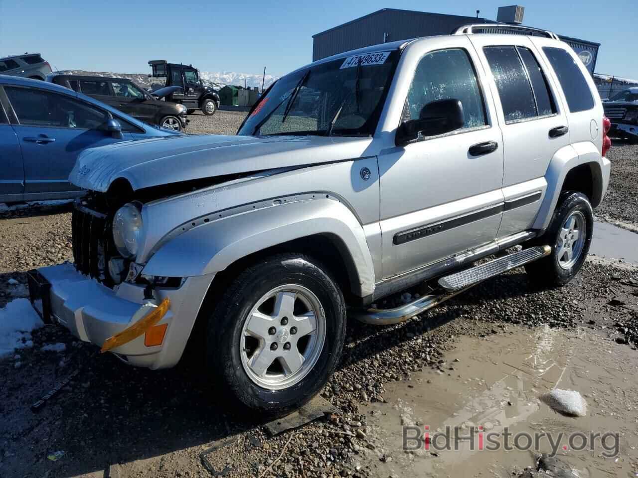 Photo 1J4GL48K37W721420 - JEEP LIBERTY 2007