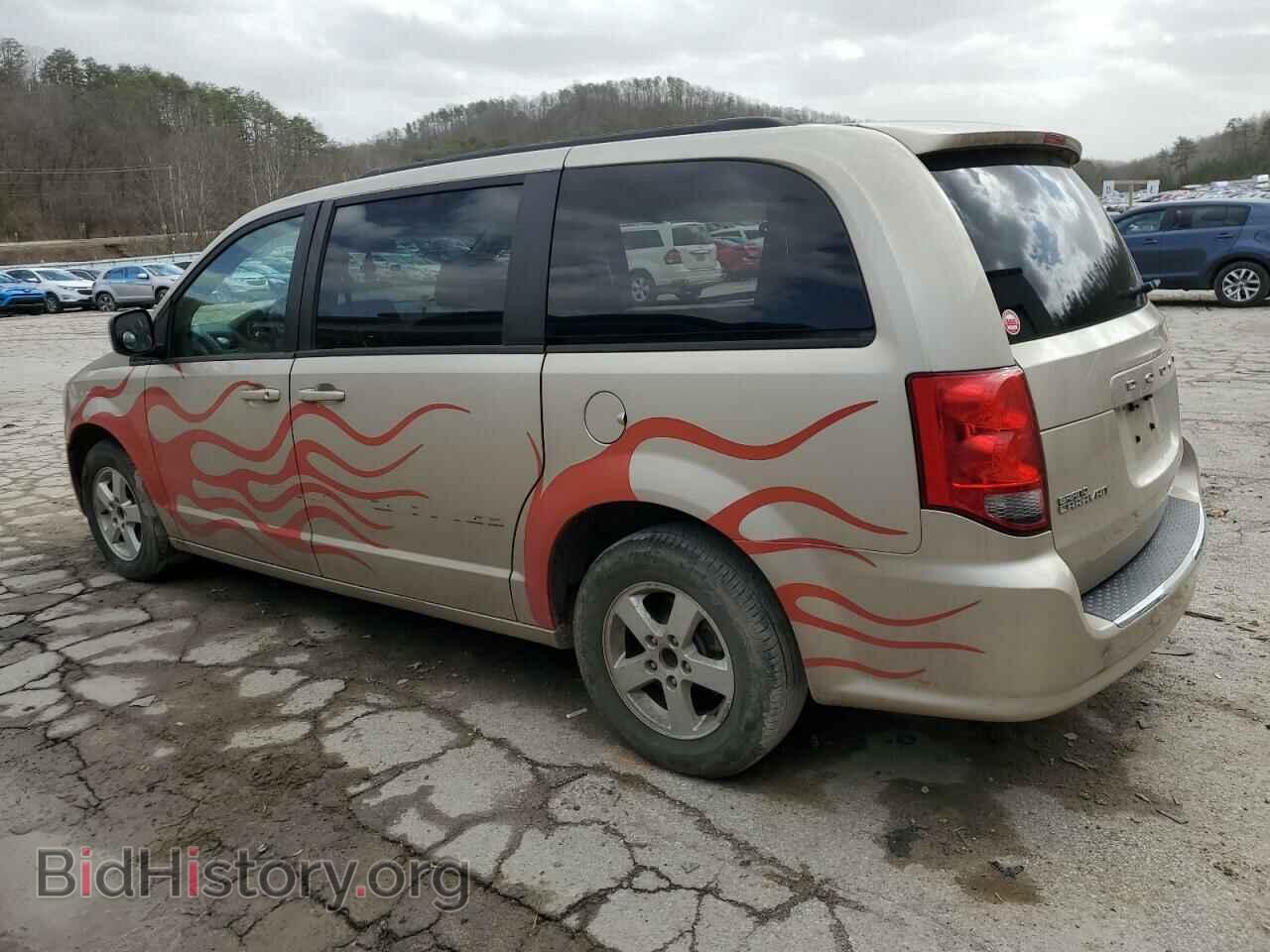 2013 DODGE CARAVAN - VIN: 2C4RDGCG3DR576187 - Фото 2