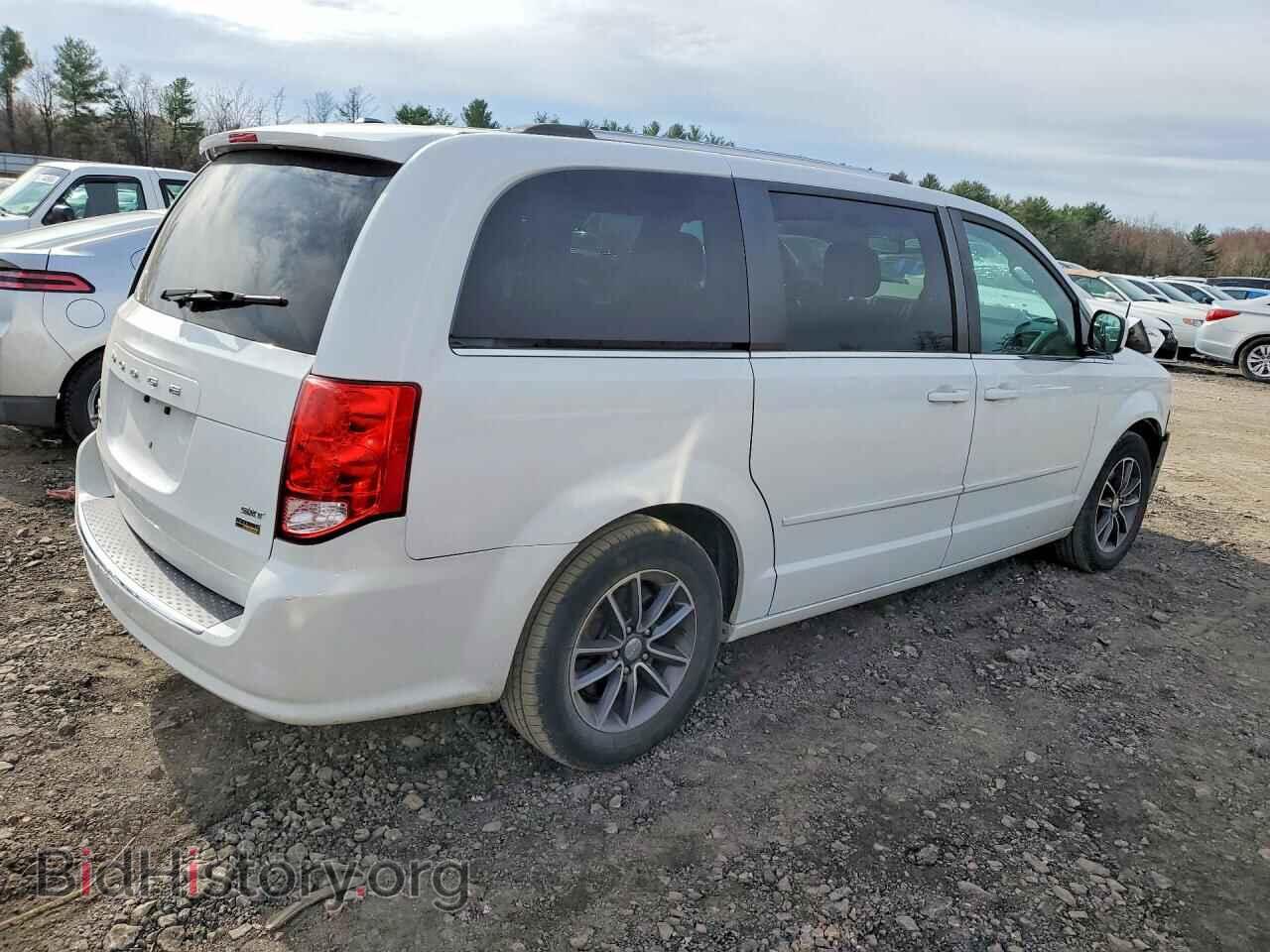2017 DODGE CARAVAN - VIN: 2C4RDGCG9HR828241 - Фото 3