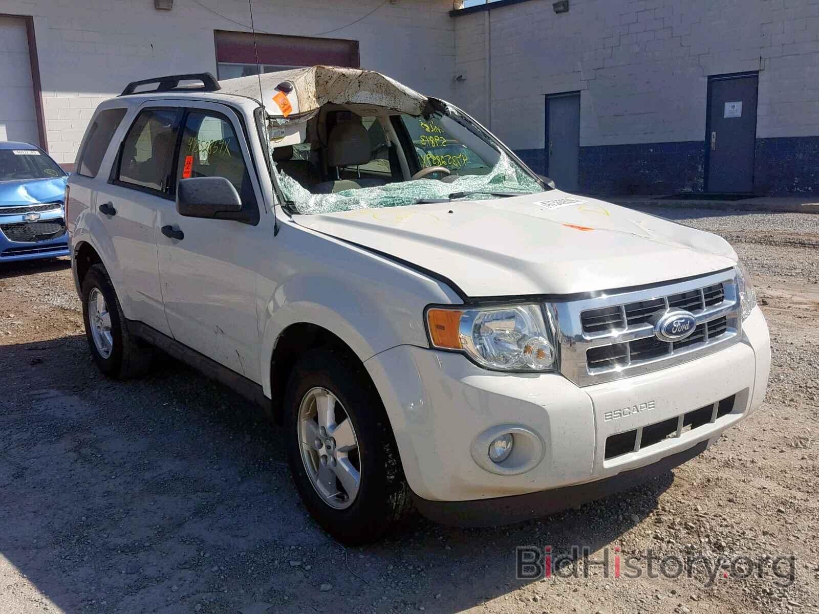Photo 1FMCU0D79CKA20244 - FORD ESCAPE XLT 2012