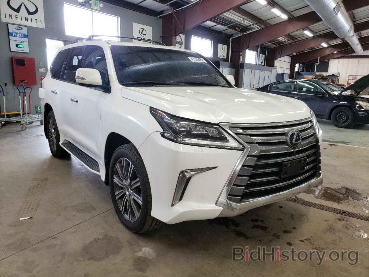 Photo JTJHY7AXXG4188591 - LEXUS LX570 2016