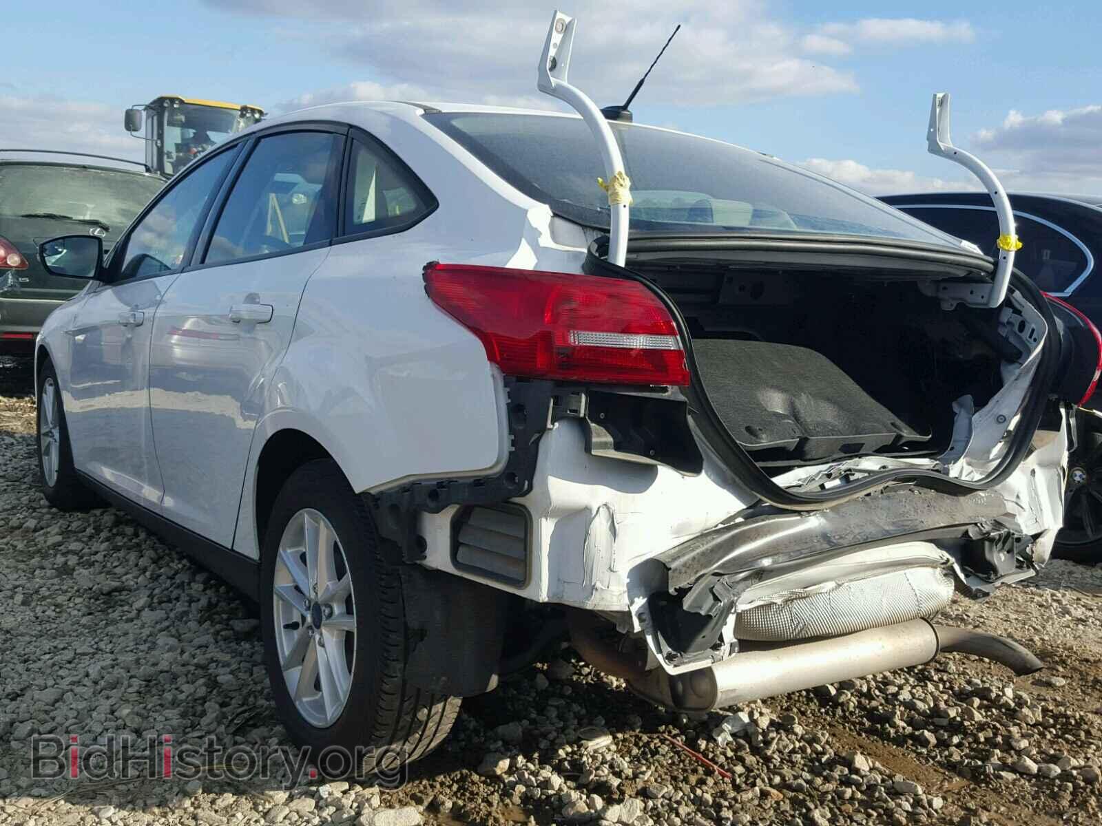 2015 FORD FOCUS - VIN: 1FADP3F23FL325696 - Photo 3
