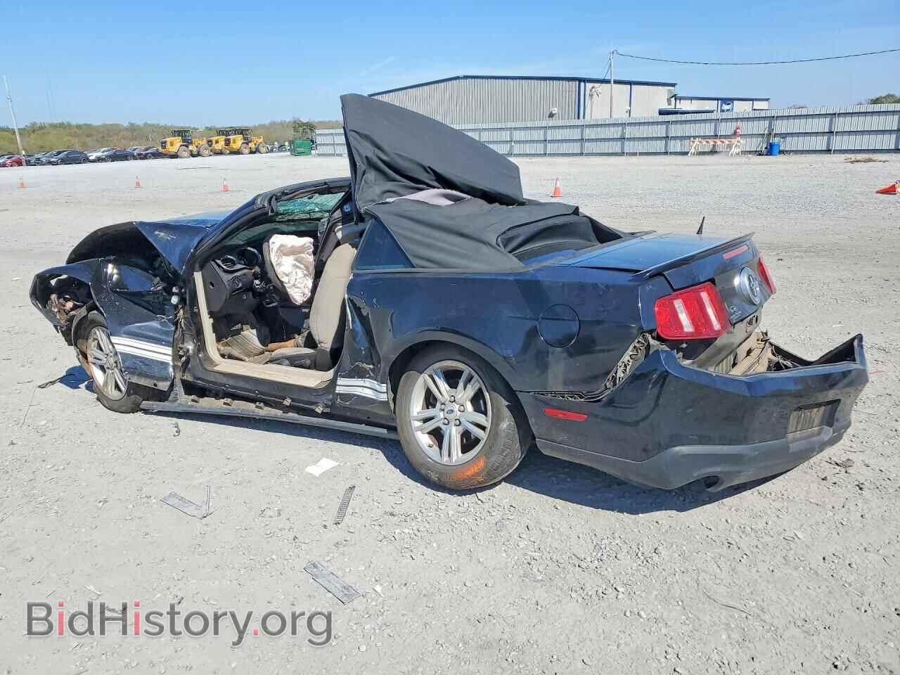 2011 FORD MUSTANG - VIN: 1ZVBP8EM5B5116733 - Photo 2