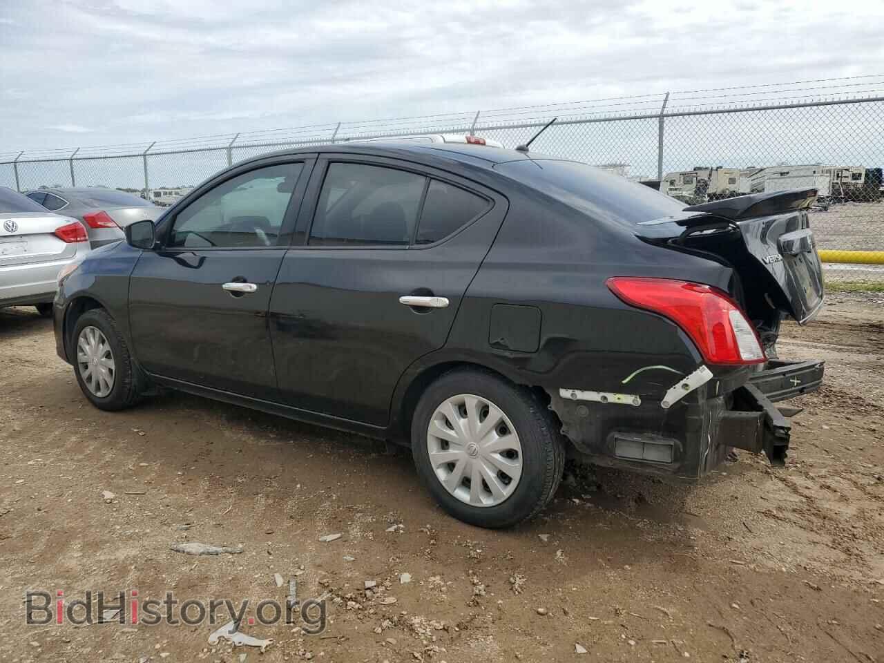 2019 NISSAN VERSA - VIN: 3N1CN7AP3KL809584 - Фото 2