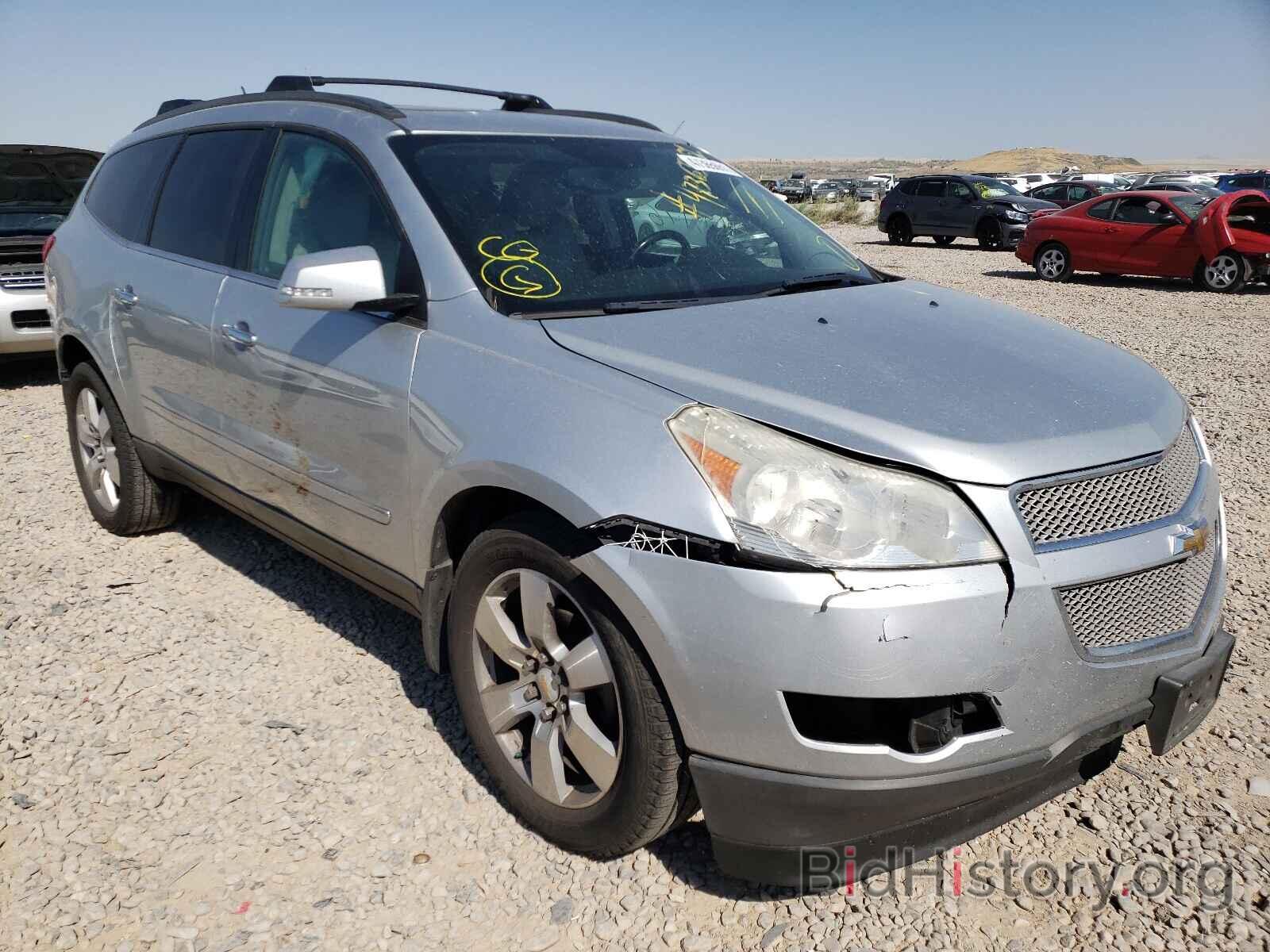 Photo 1GNKVLED6BJ263220 - CHEVROLET TRAVERSE 2011