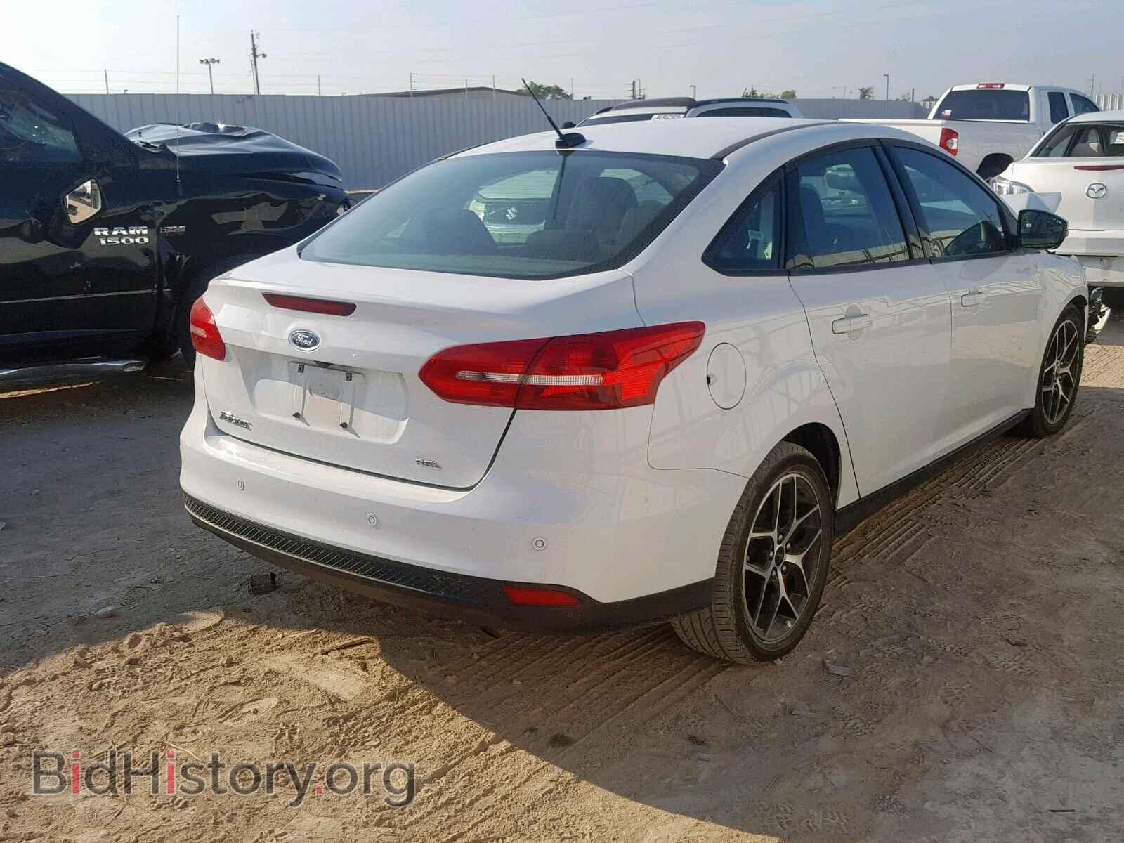 2017 FORD FOCUS - VIN: 1FADP3H28HL247724 - Фото 4