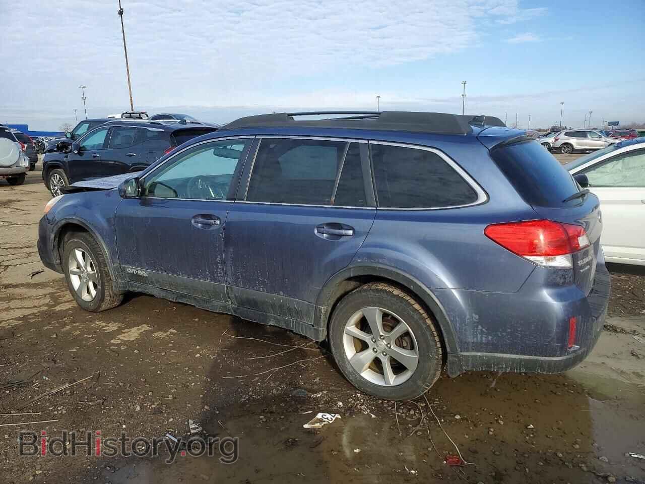 2014 SUBARU OUTBACK - VIN: 4S4BRCMC4E3290541 - Photo 2