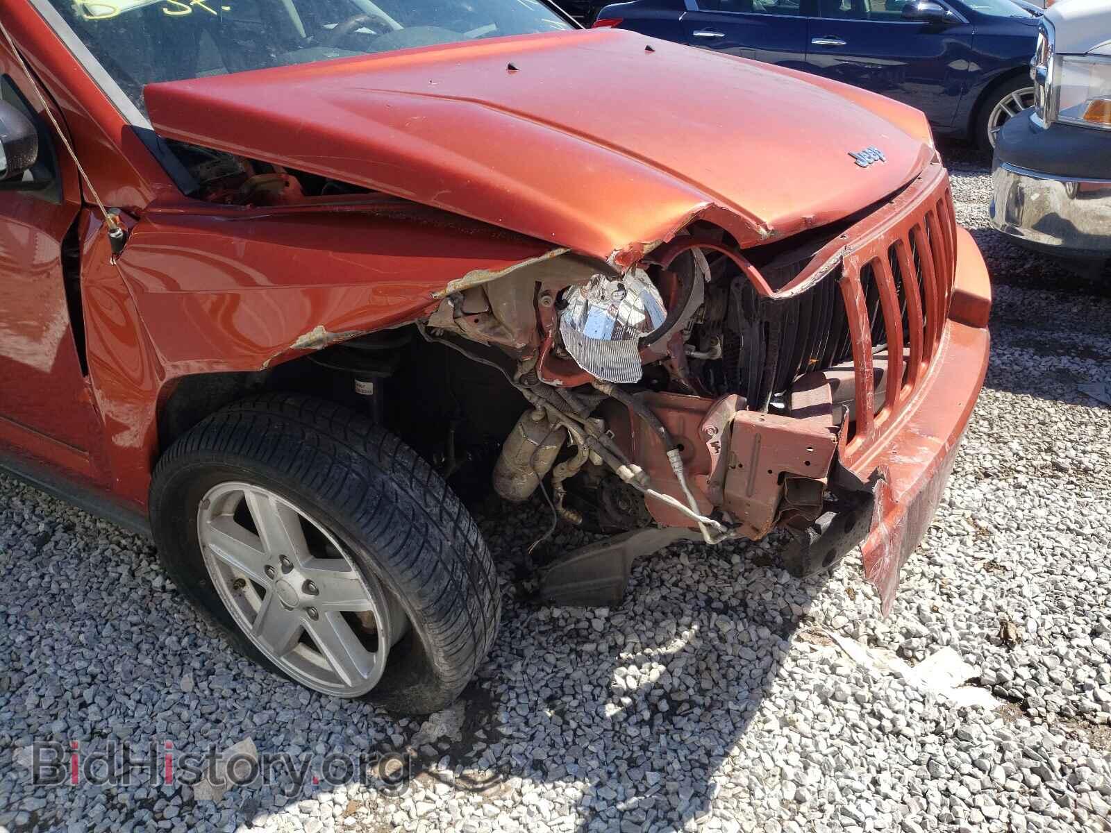 2009 JEEP COMPASS - VIN: 1J4FT47B09D134782 - Photo 9