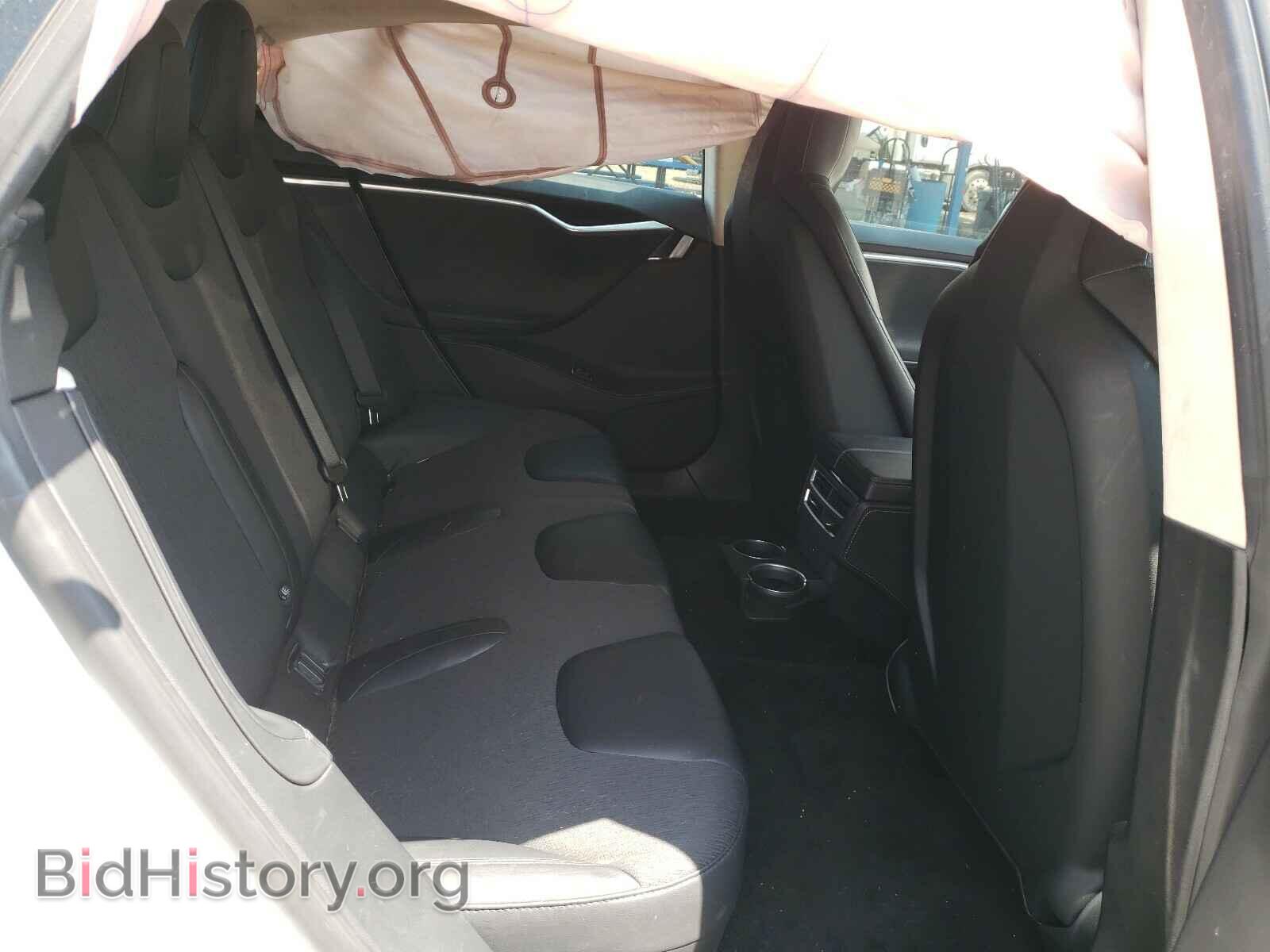 2016 TESLA MODEL S - VIN: 5YJSA1E15GF161274 - Фото 6