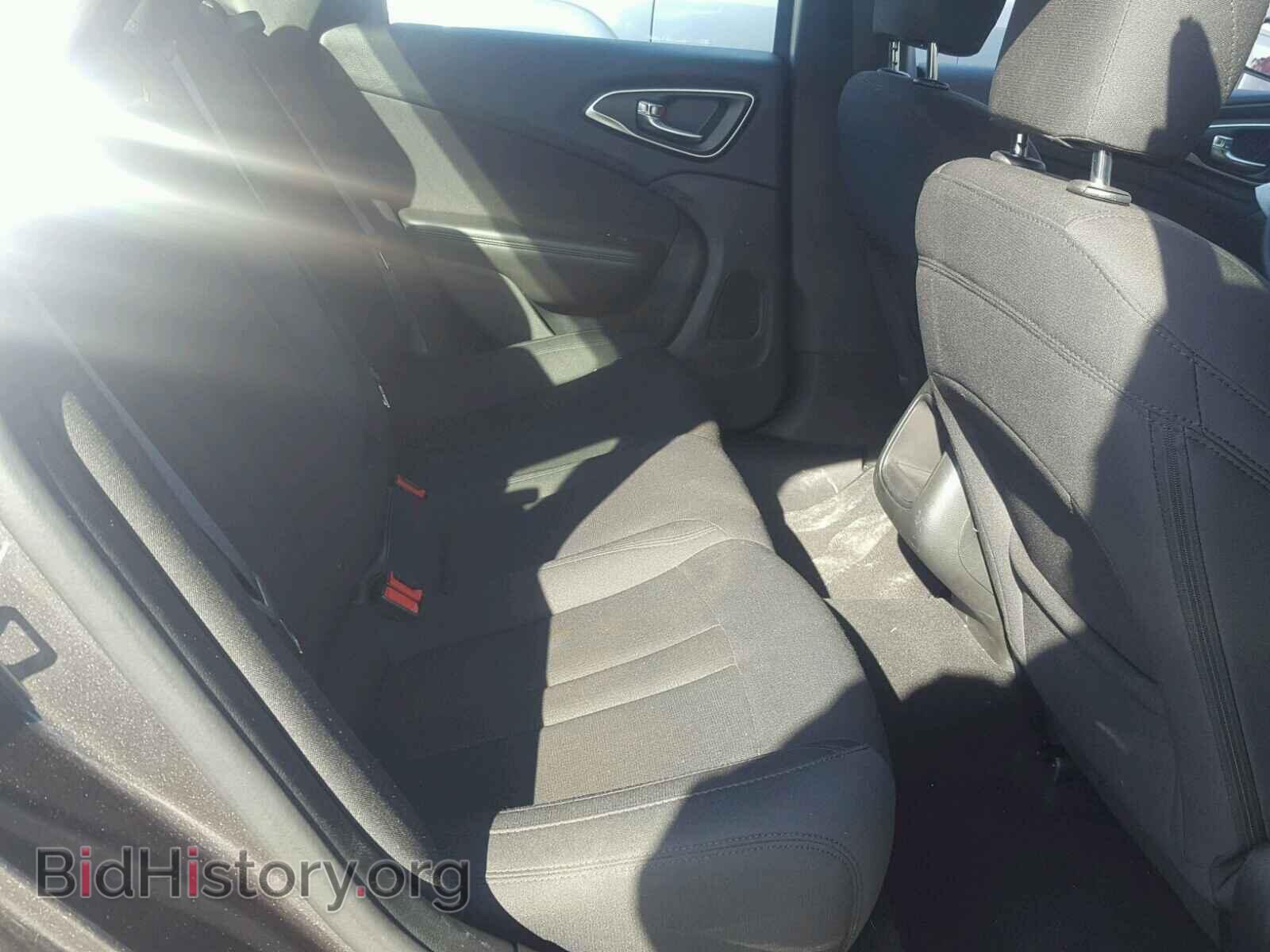 2015 CHRYSLER 200 - VIN: 1C3CCCAB3FN596405 - Фото 6