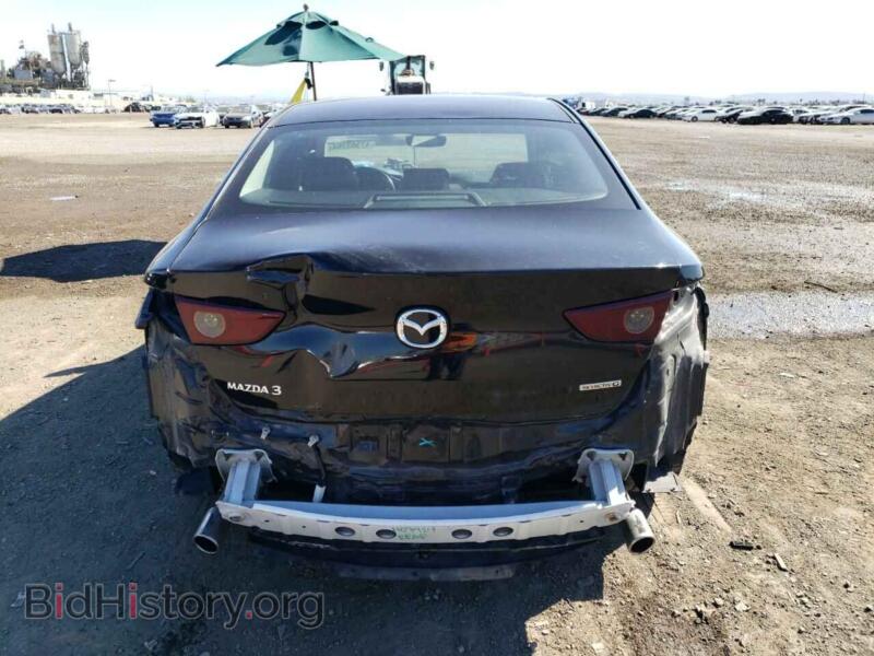2021 Mazda 3 (VIN 3MZBPBBM2MM207599) — photo 6 of 12