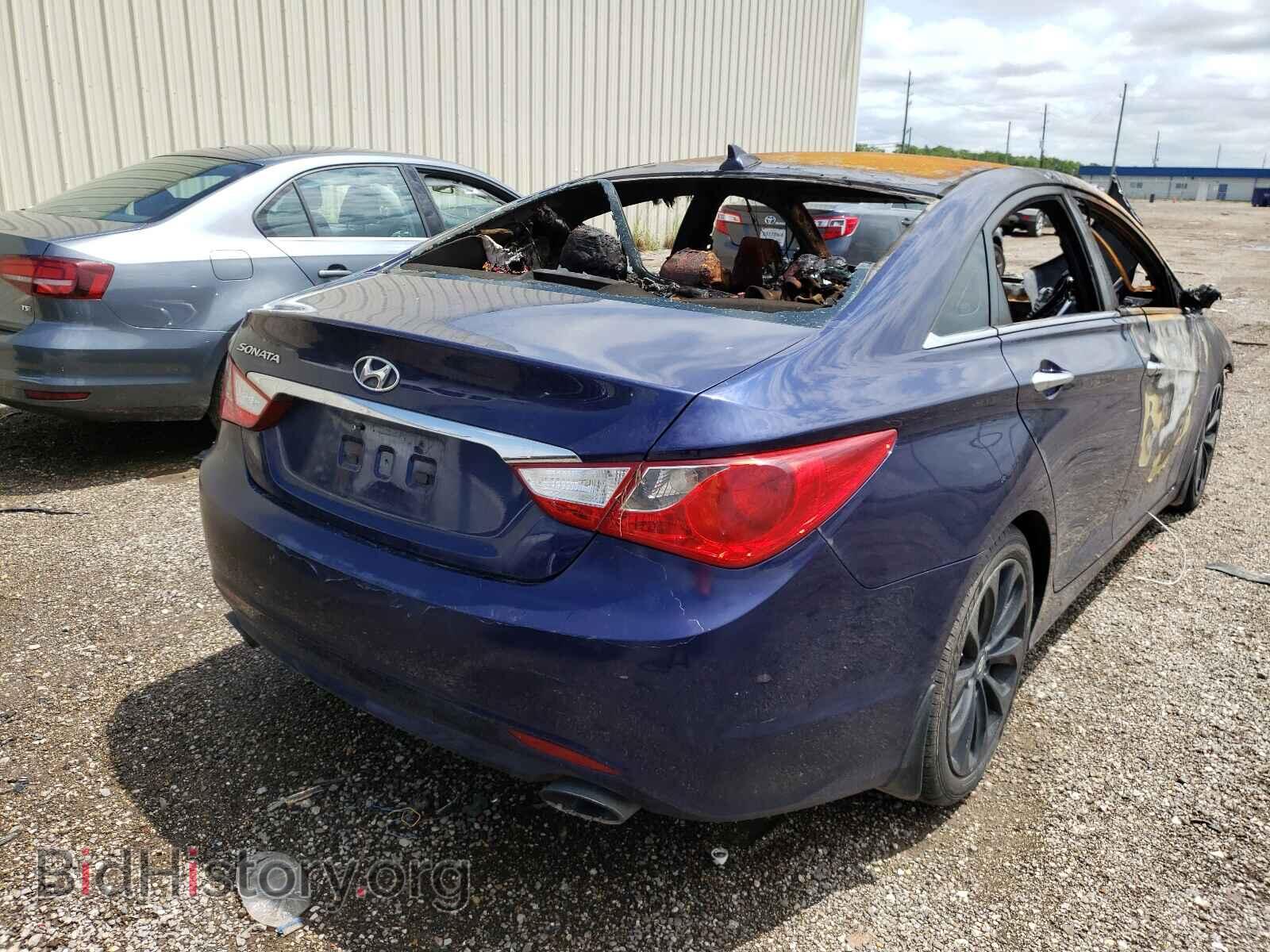 2012 HYUNDAI SONATA - VIN: 5NPEC4AC3CH373232 - Фото 4