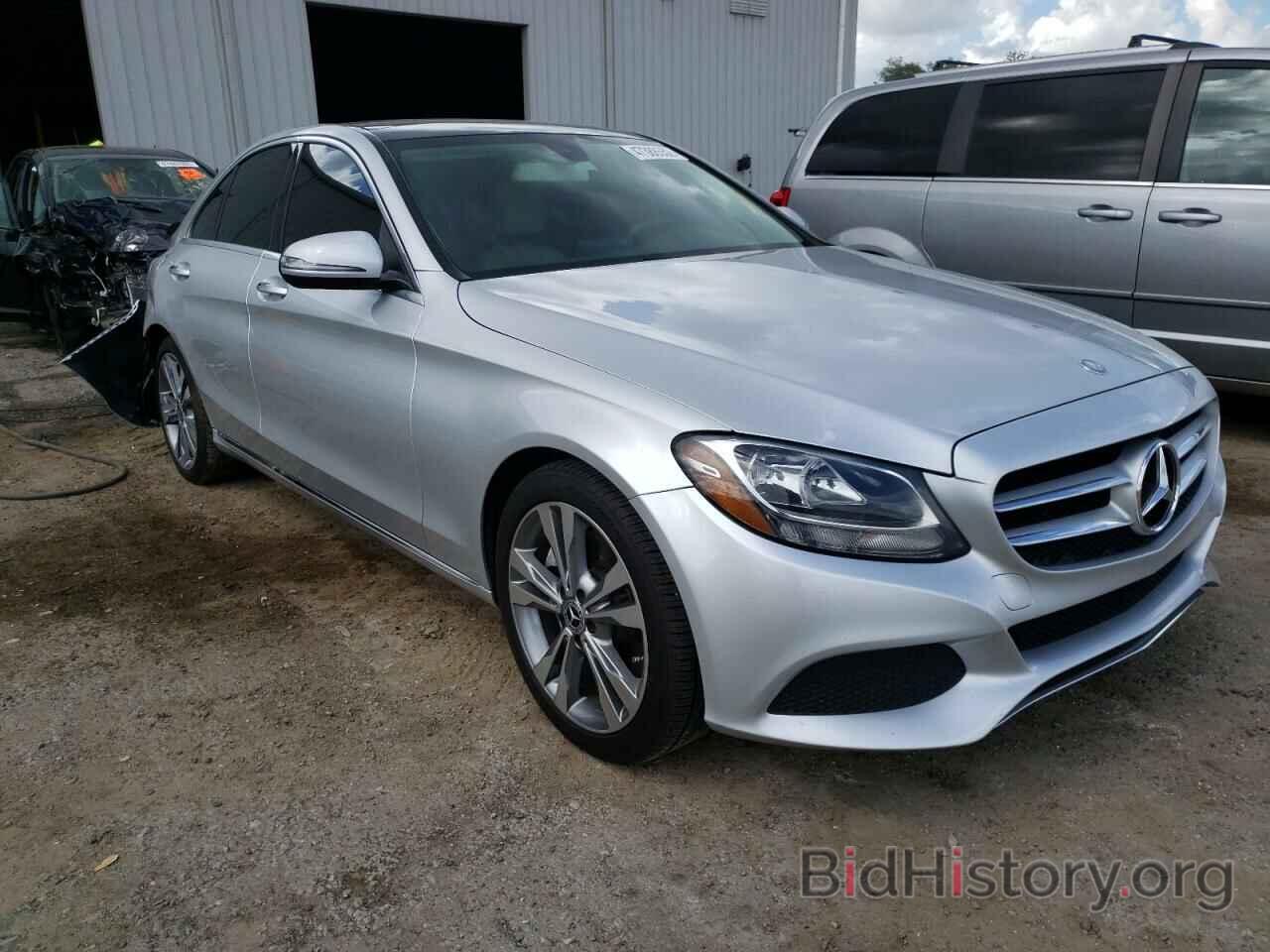 Photo 55SWF4JB2HU213043 - MERCEDES-BENZ C-CLASS 2017