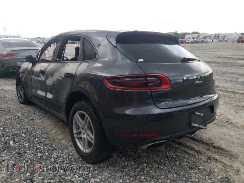 2017 Porsche MACAN (VIN WP1AA2A52HLB04697) — photo 3 of 10