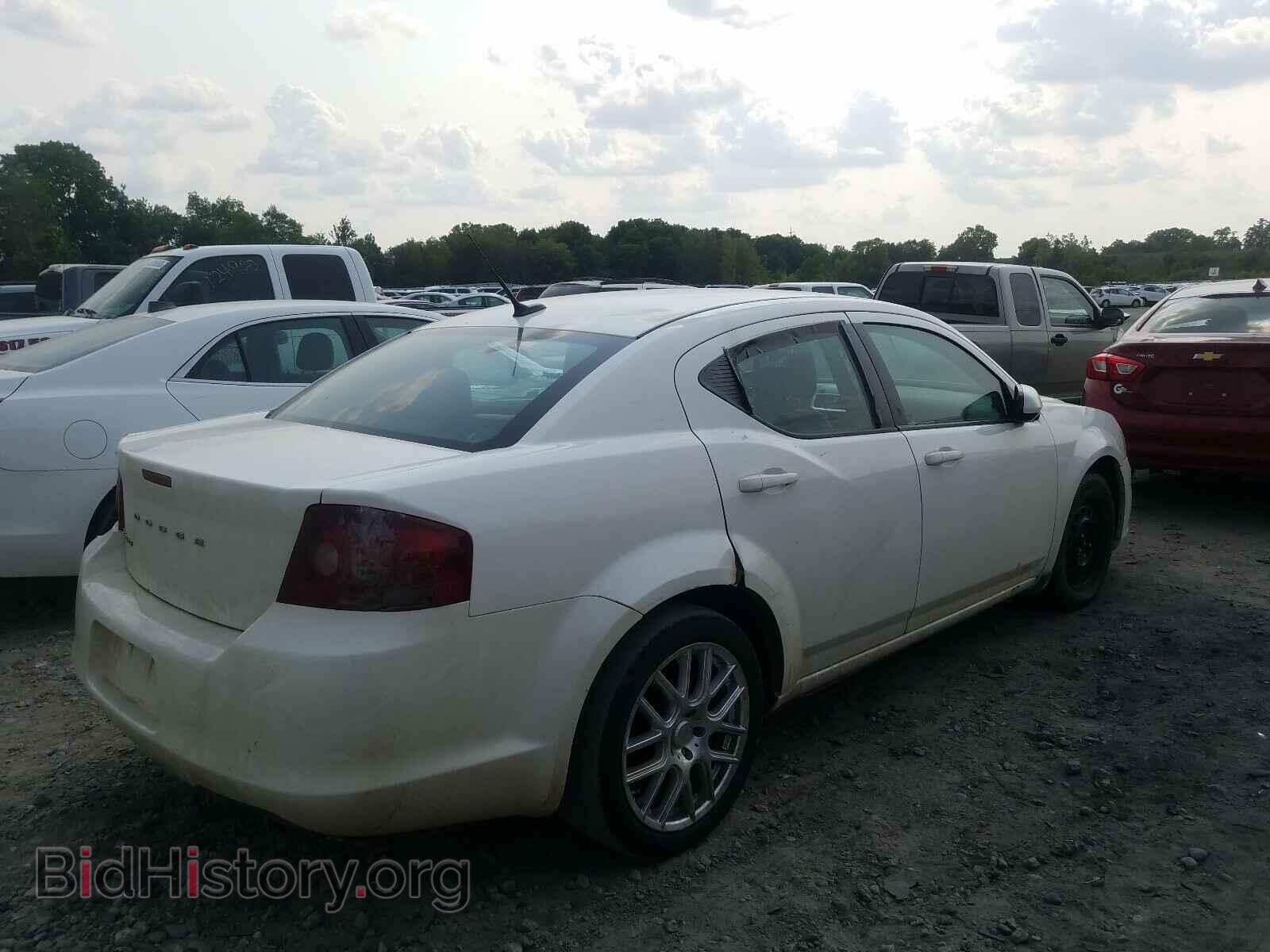 2011 DODGE AVENGER - VIN: 1B3BD2FB7BN523962 - Фото 4