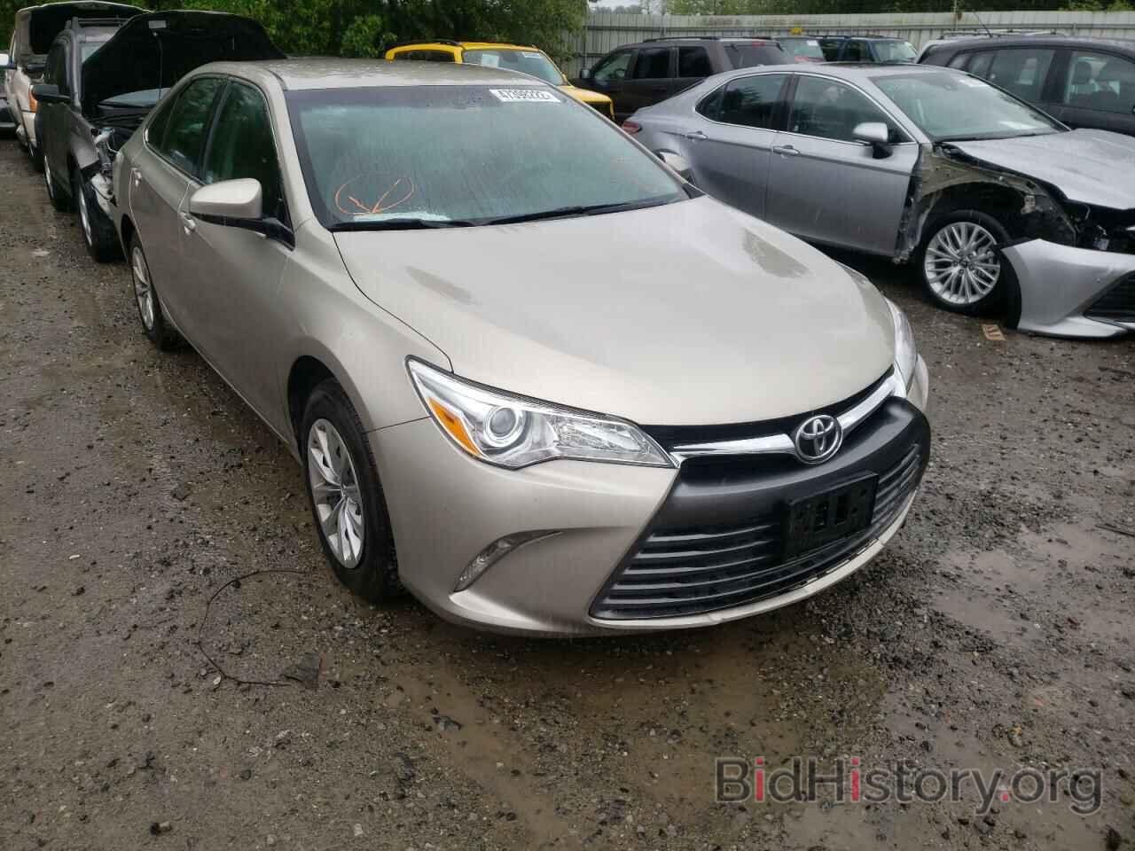 Photo 4T4BF1FK3GR531753 - TOYOTA CAMRY 2016