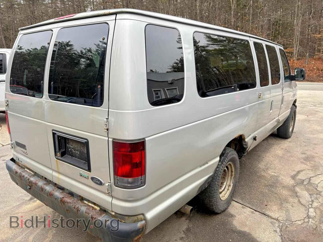 2011 FORD ECONOLINE - VIN: 1FBSS3BL3BDA40262 - Photo 4
