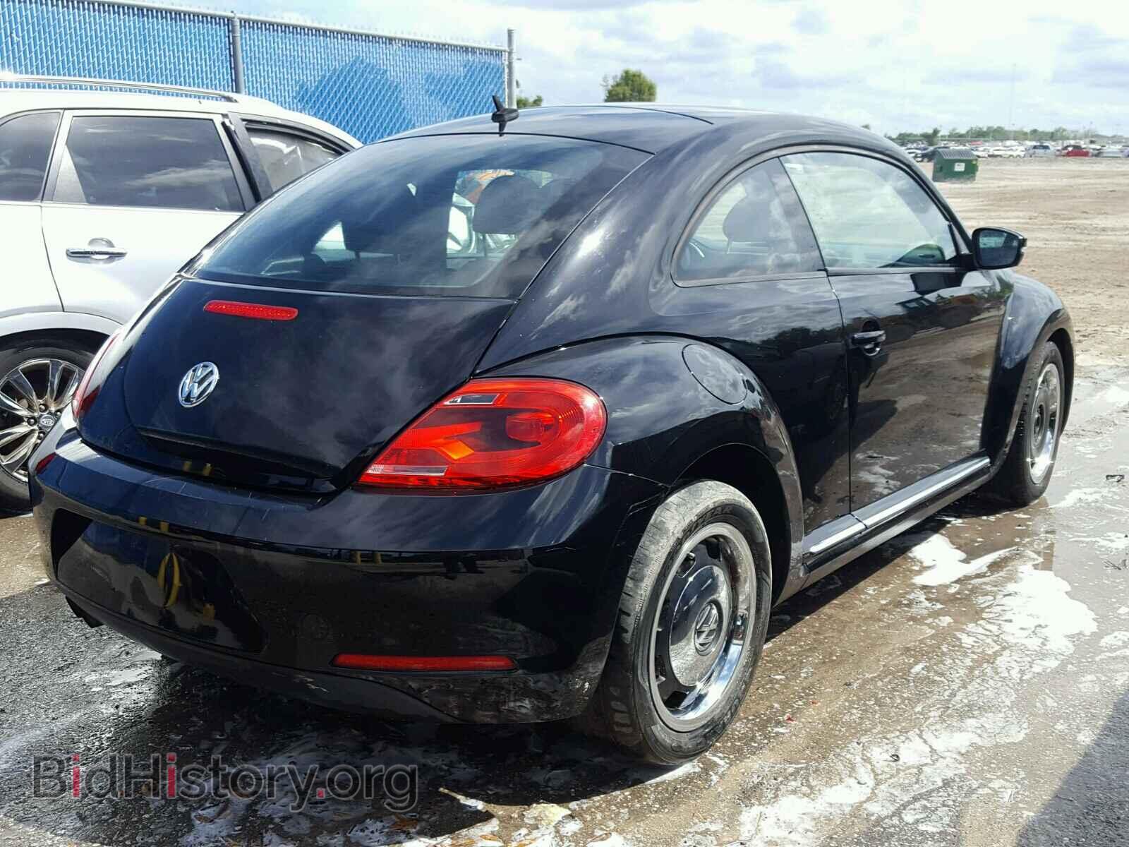 2012 VOLKSWAGEN BEETLE - VIN: 3VWJP7AT0CM617754 - Фото 4