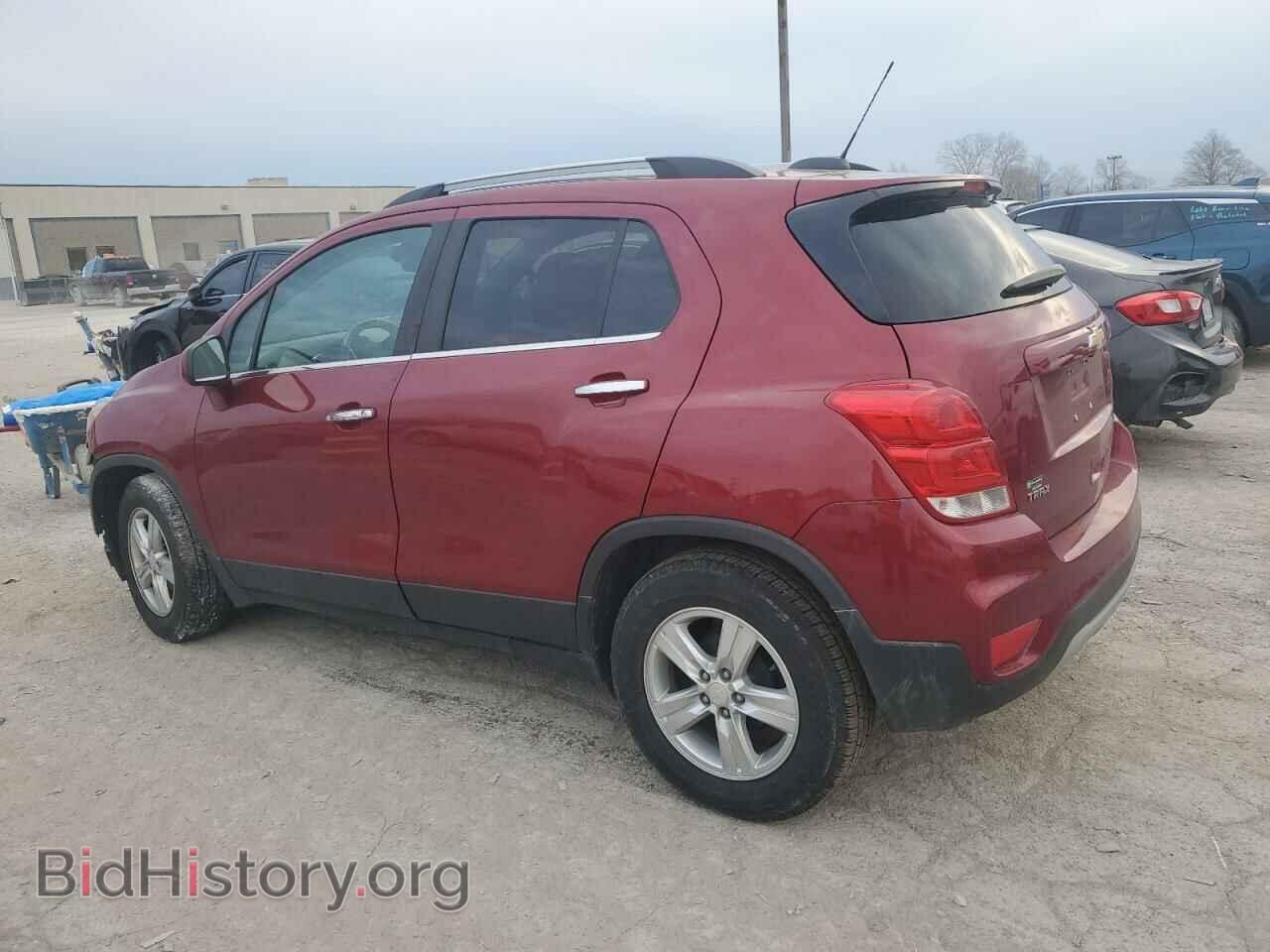 2019 CHEVROLET TRAX - VIN: 3GNCJLSB3KL281086 - Фото 2