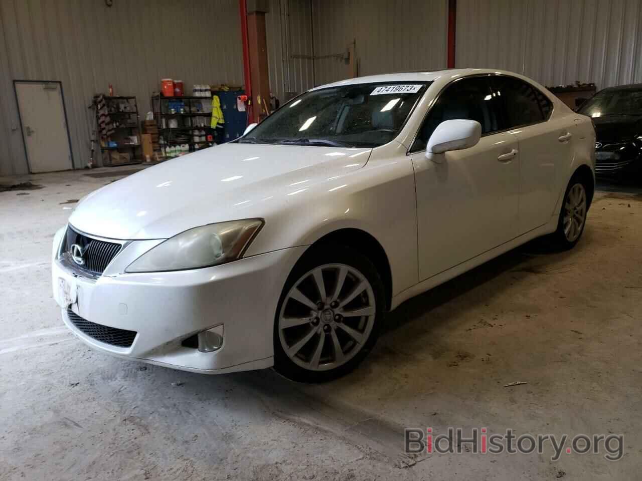 Photo JTHCK262472014797 - LEXUS IS 2007