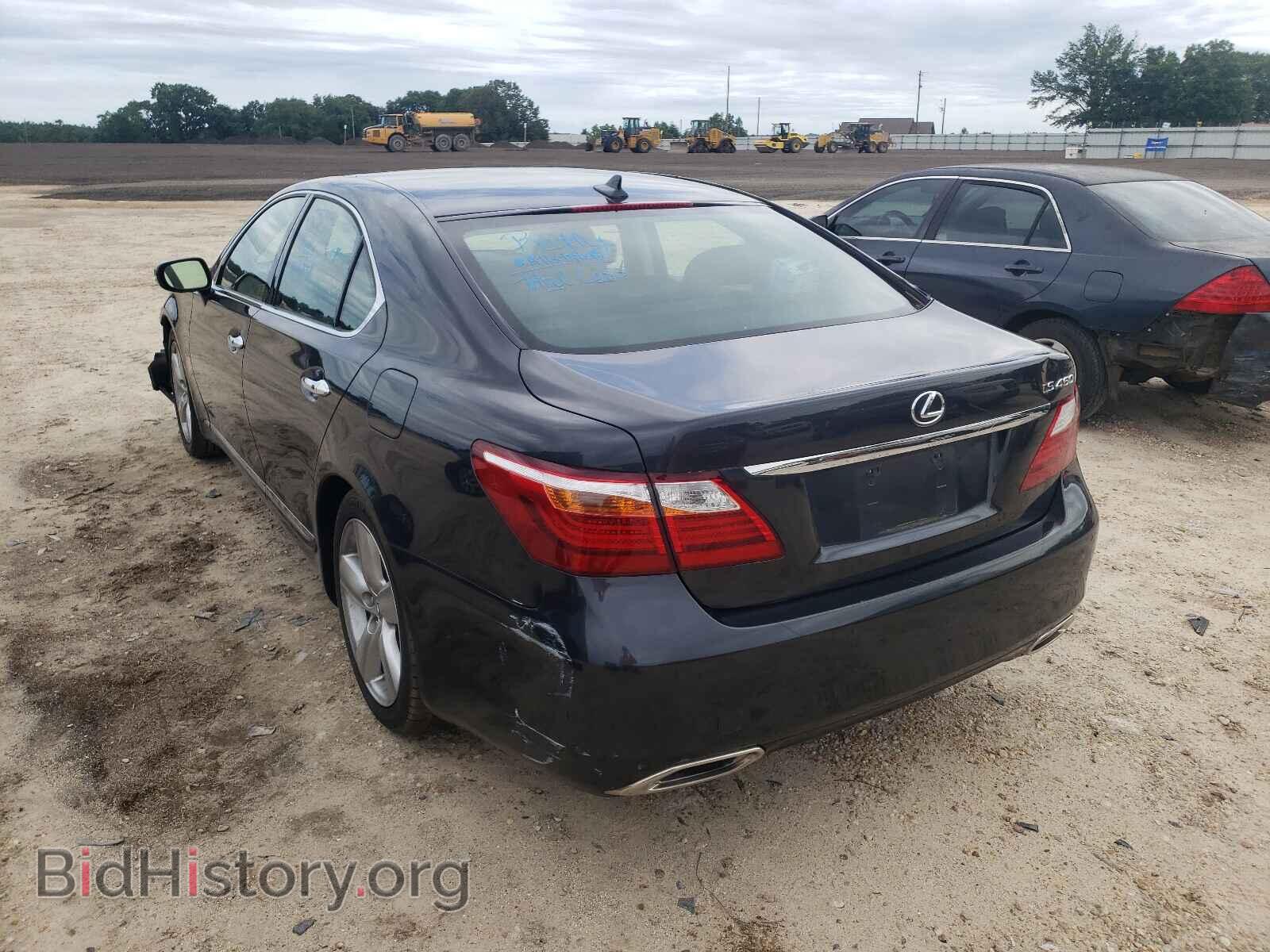 2011 LEXUS LS460 - VIN: JTHBL5EF6B5105687 - Photo 3