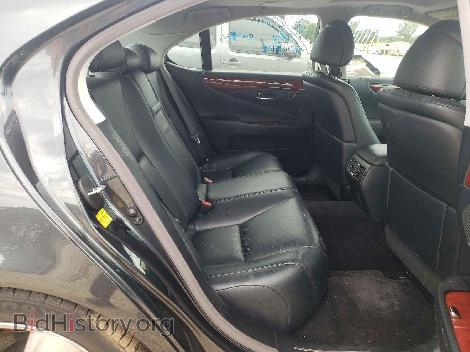 2011 LEXUS LS460 - VIN: JTHBL5EF6B5105687 - Photo 6