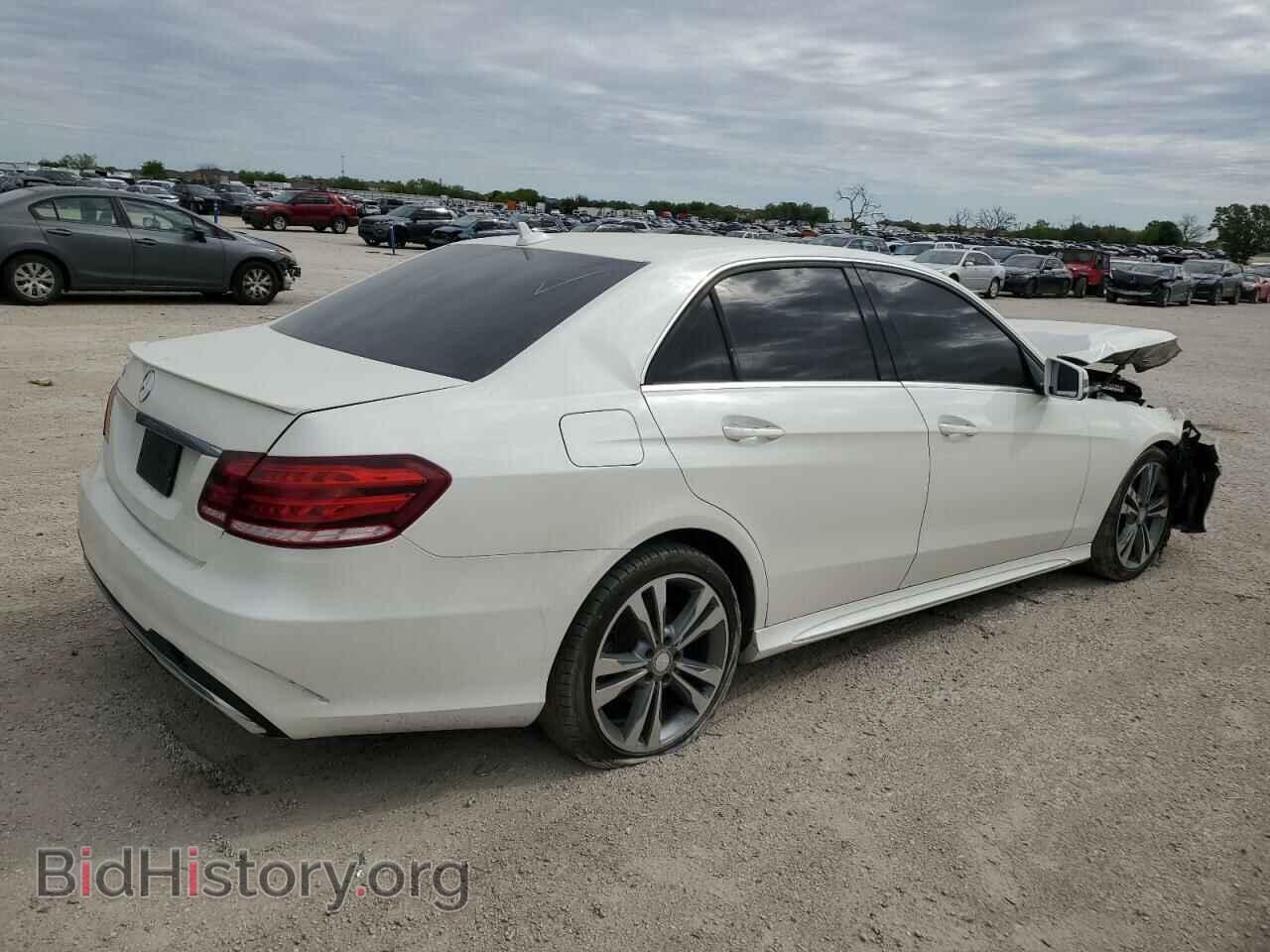 2016 MERCEDES-BENZ E-CLASS - VIN: WDDHF5KB5GB279849 - Фото 3