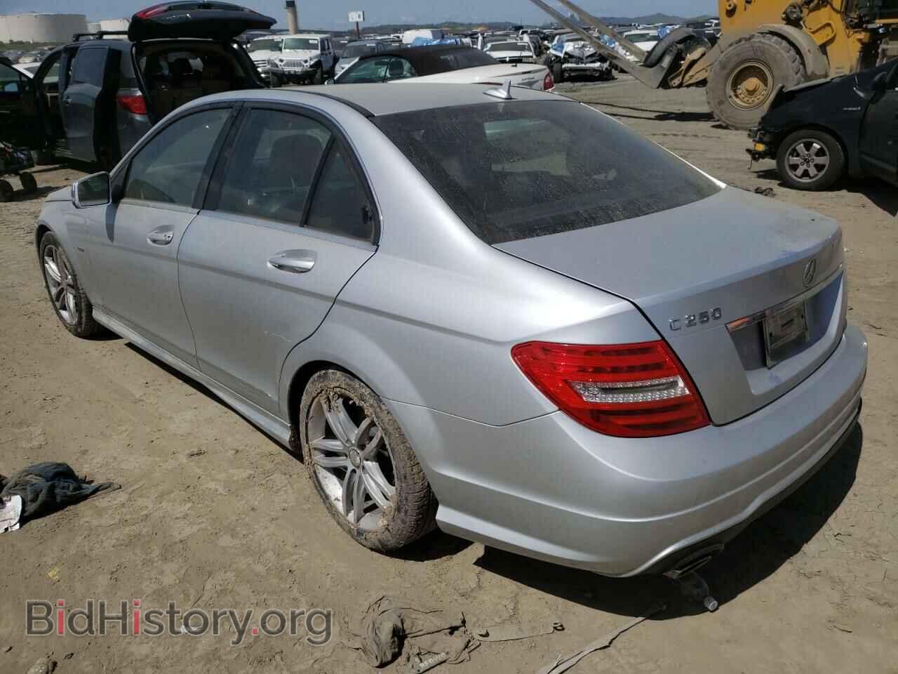 2012 MERCEDES-BENZ C-CLASS - VIN: WDDGF4HB5CA644091 - Фото 2