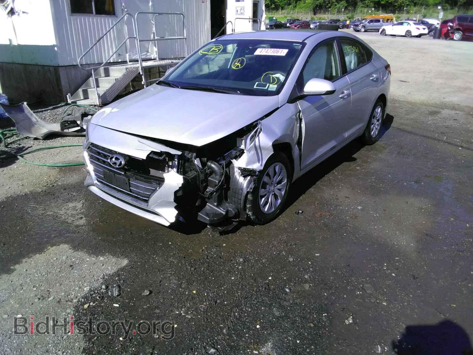 2019 HYUNDAI ACCENT - VIN: 3KPC24A34KE065743 - Фото 2