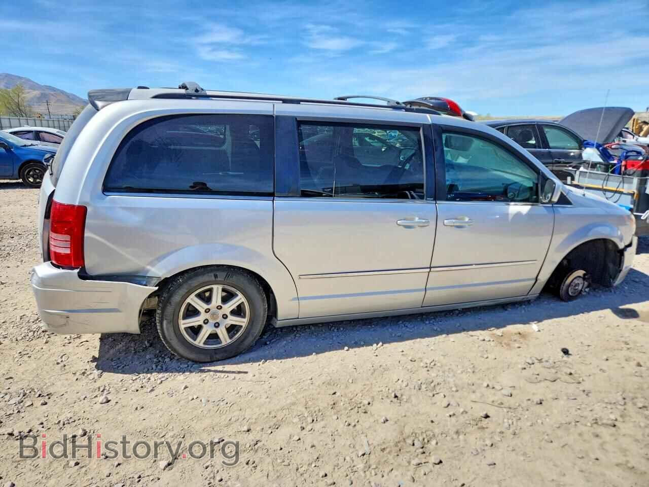 2010 CHRYSLER MINIVAN - VIN: 2A4RR5D14AR412775 - Photo 3