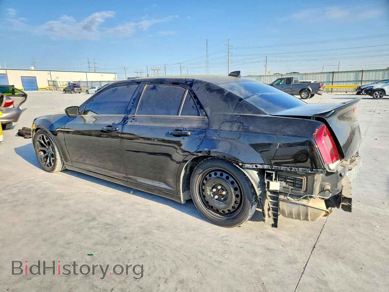 2016 CHRYSLER 300 - VIN: 2C3CCABG7GH230357 - Фото 2
