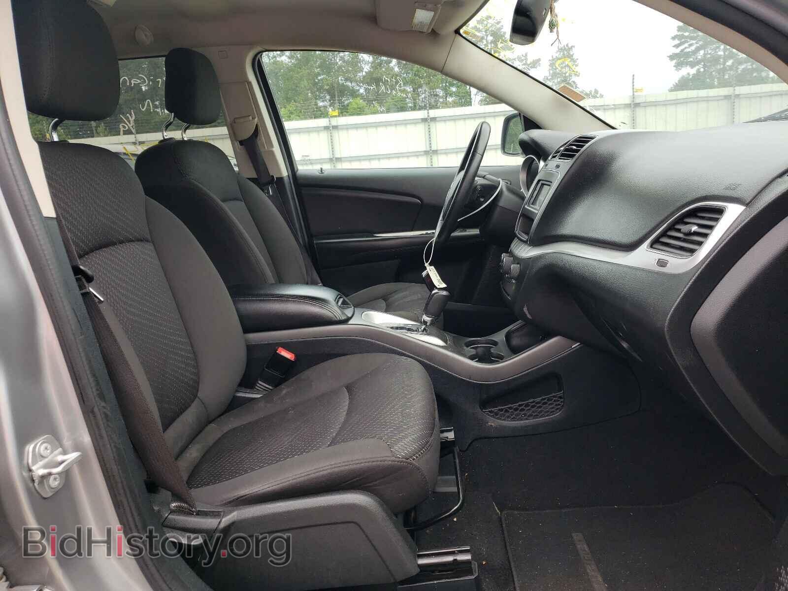 2017 DODGE JOURNEY - VIN: 3C4PDCAB1HT607642 - Фото 5