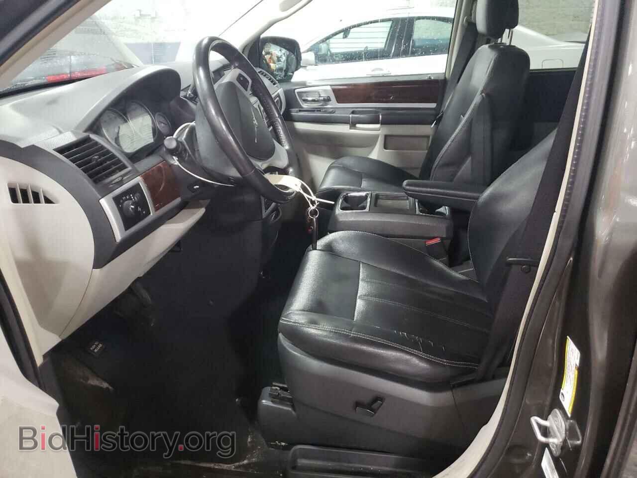 2010 CHRYSLER MINIVAN - VIN: 2A4RR8DX8AR454565 - Фото 7