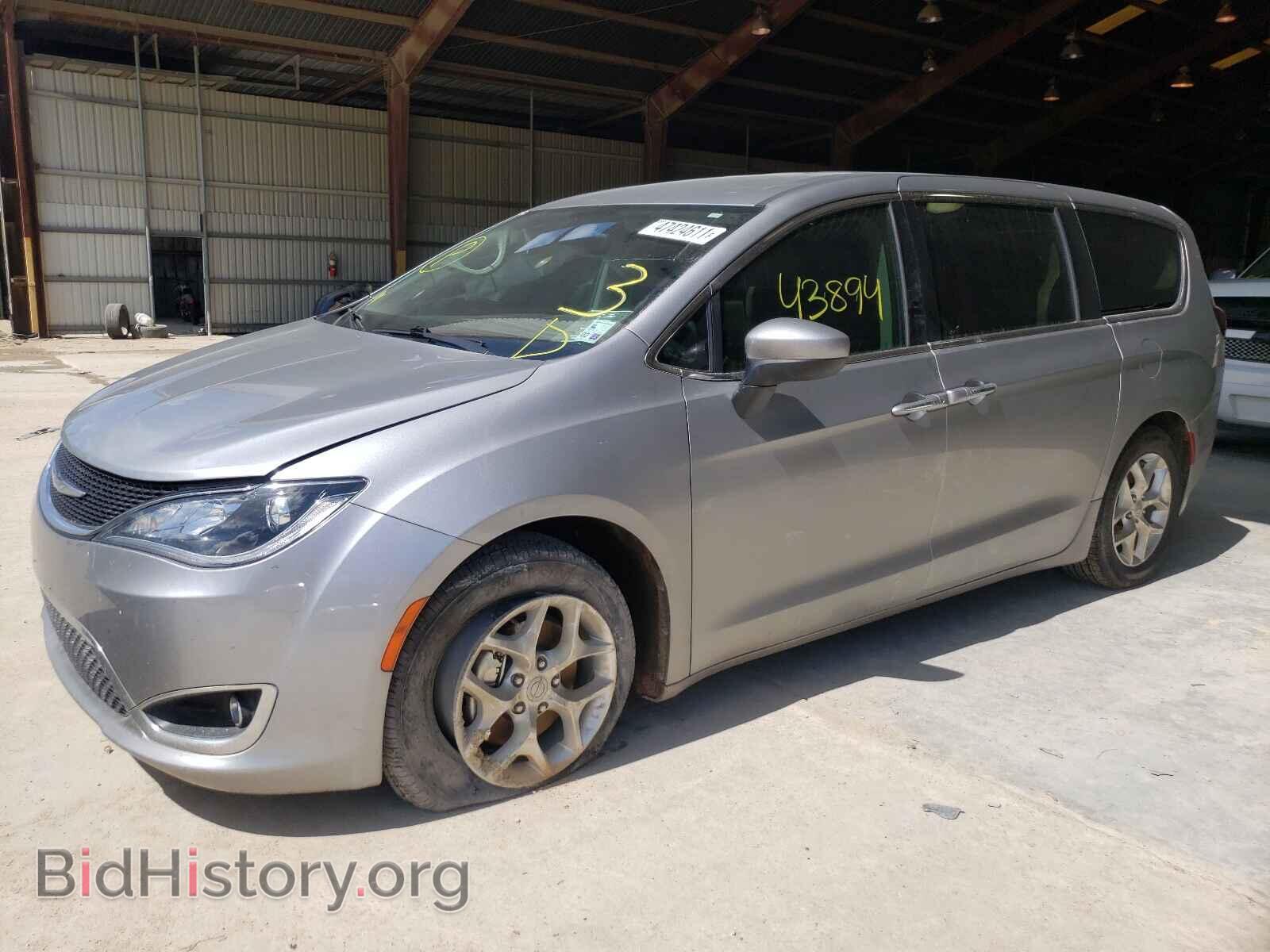 2017 CHRYSLER PACIFICA - VIN: 2C4RC1BG8HR777400 - Photo 2
