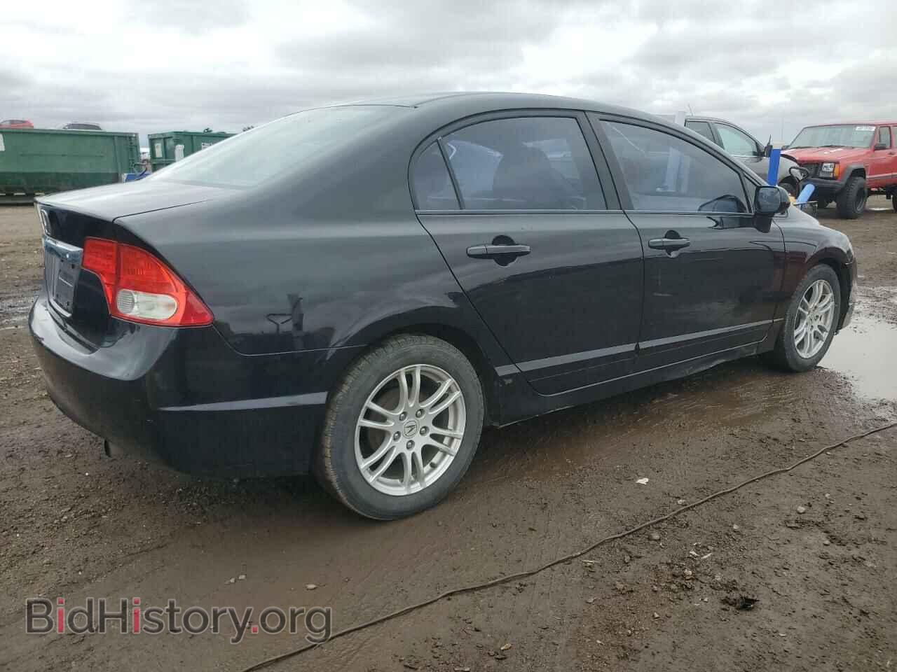 2010 HONDA CIVIC - VIN: 19XFA1E58AE012018 - Фото 3