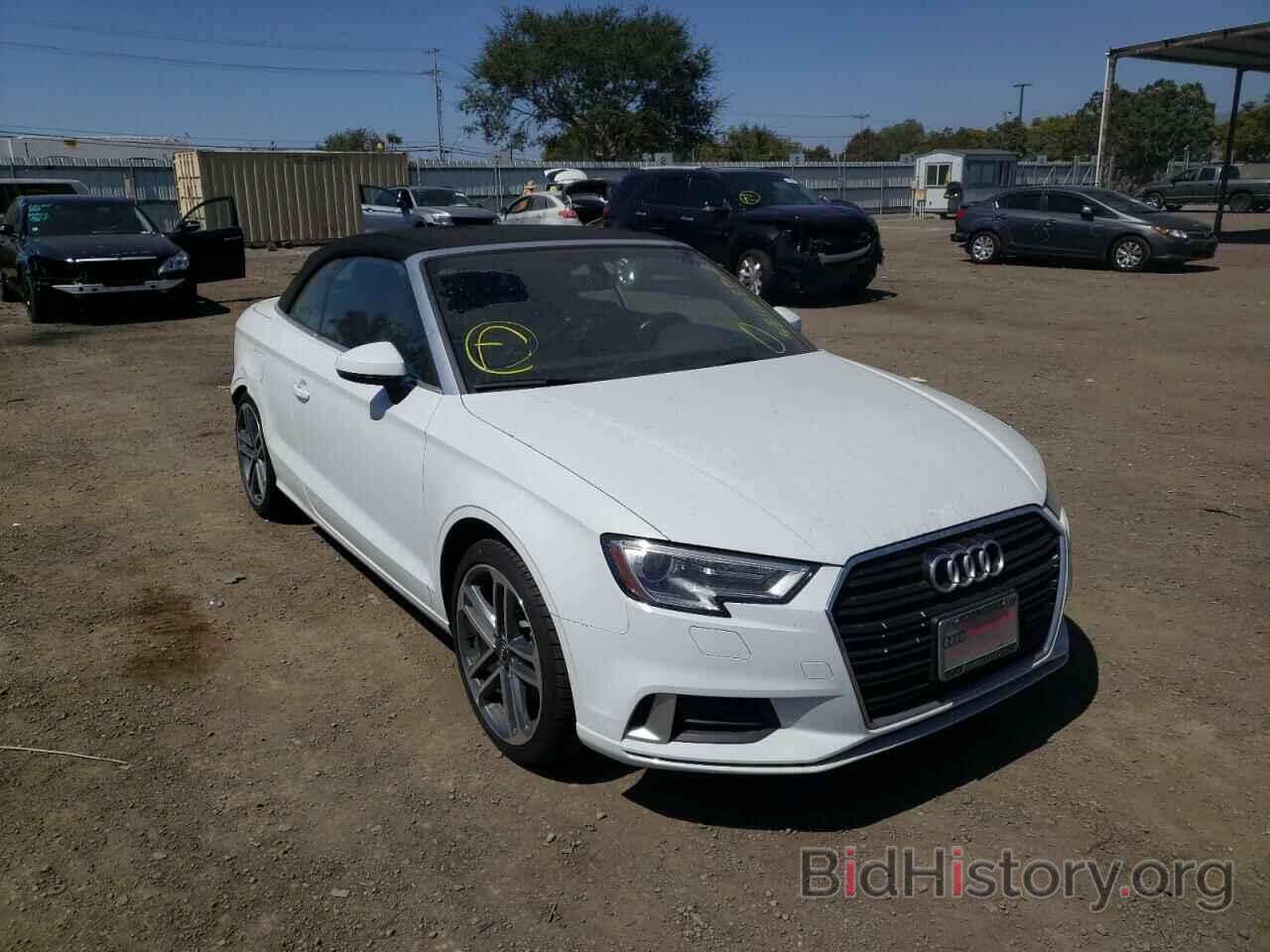 Photo WAU6ULFFXH1058518 - AUDI A3 2017