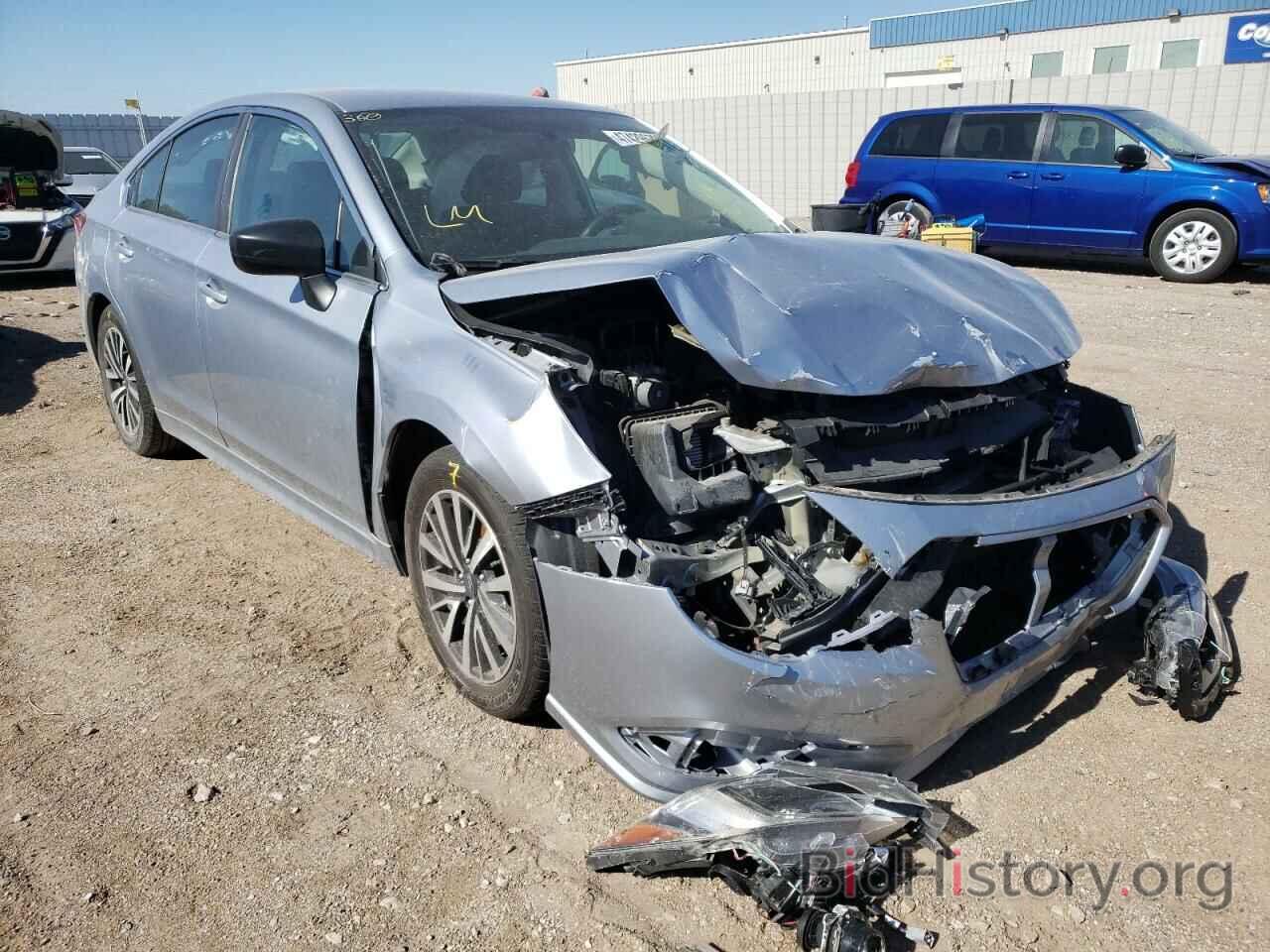 Photo 4S3BNAB67J3036821 - SUBARU LEGACY 2018