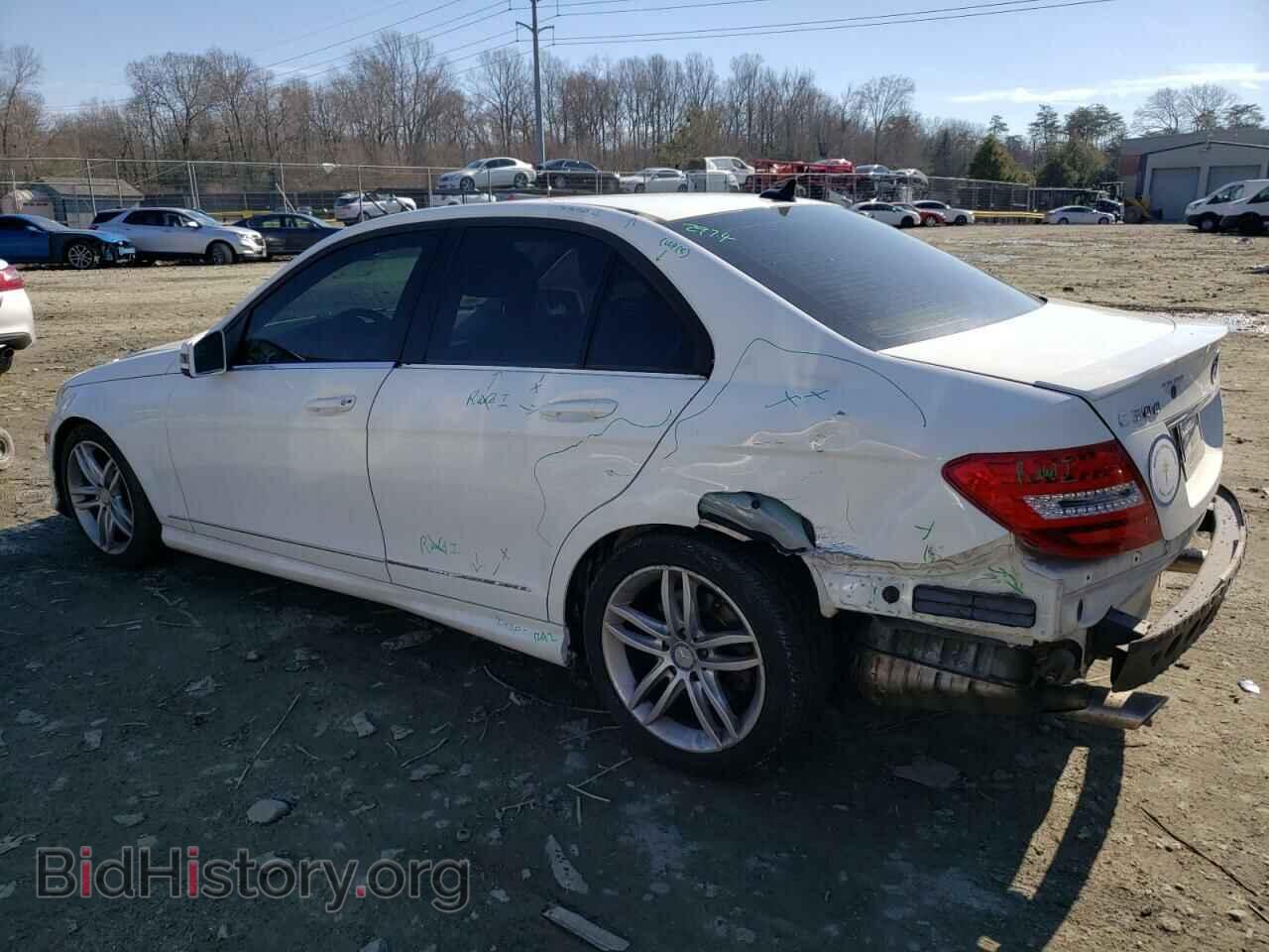 2013 MERCEDES-BENZ C-CLASS - VIN: WDDGF8AB9DA780596 - Фото 2