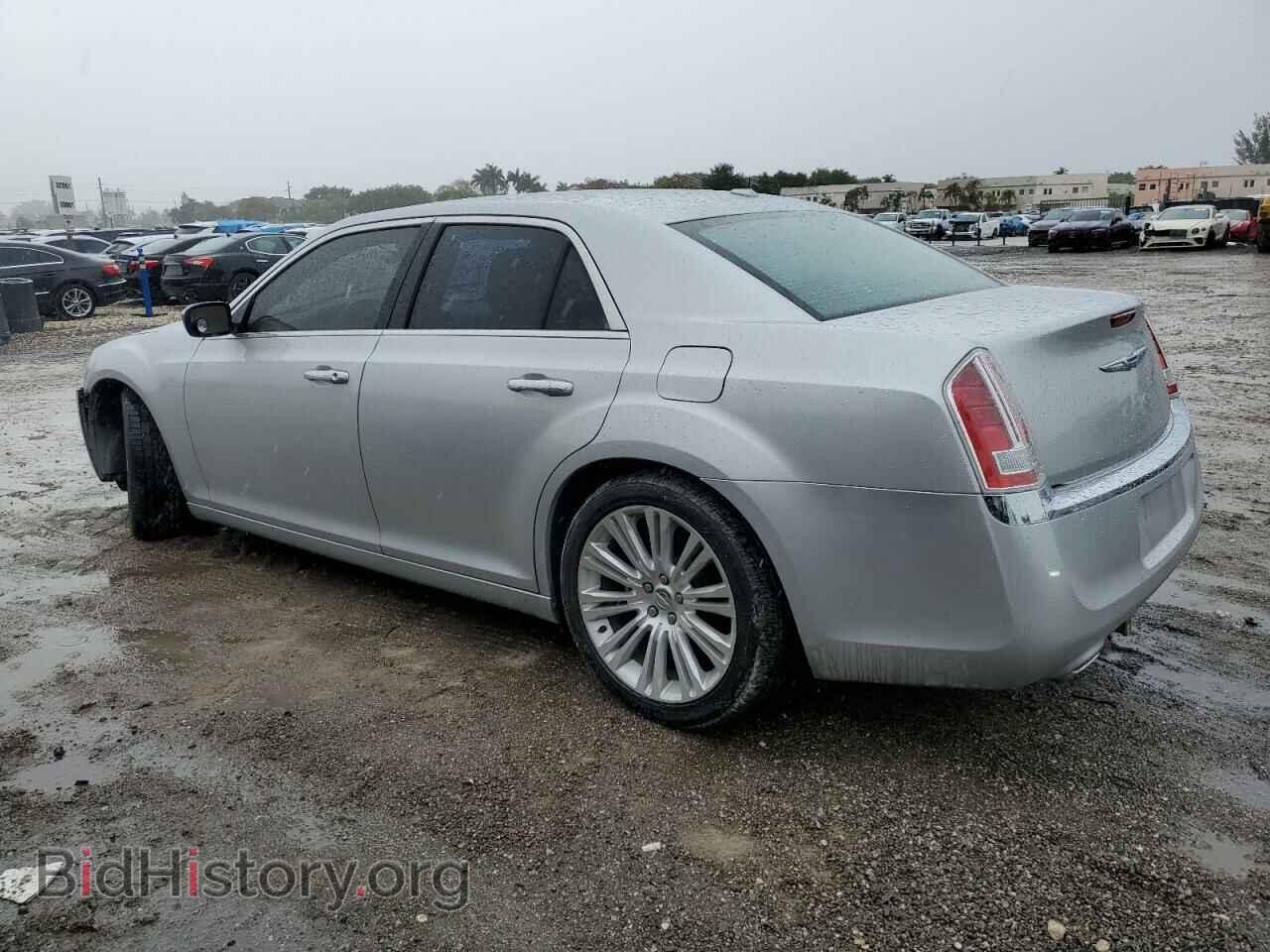 2012 CHRYSLER 300 - VIN: 2C3CCAET2CH103194 - Photo 2