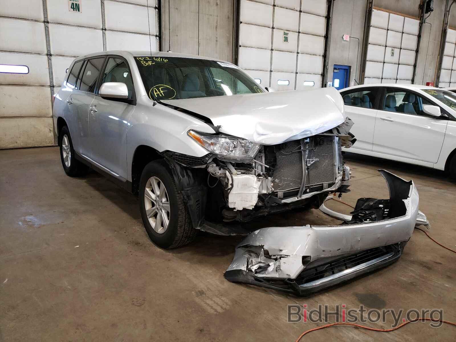 Photo 5TDBK3EH5BS073013 - TOYOTA HIGHLANDER 2011