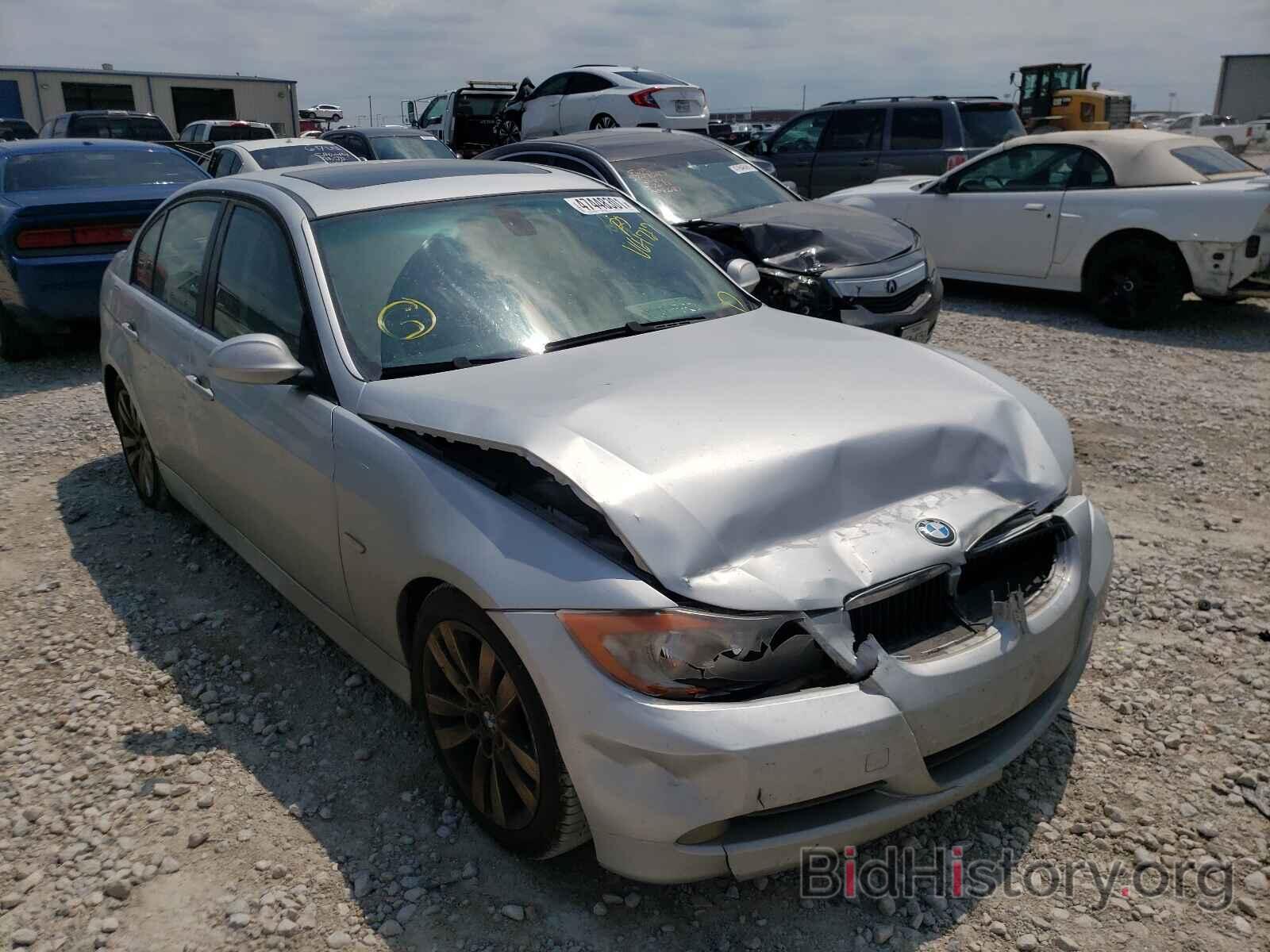 Photo WBAVA33527PV64727 - BMW 3 SERIES 2007