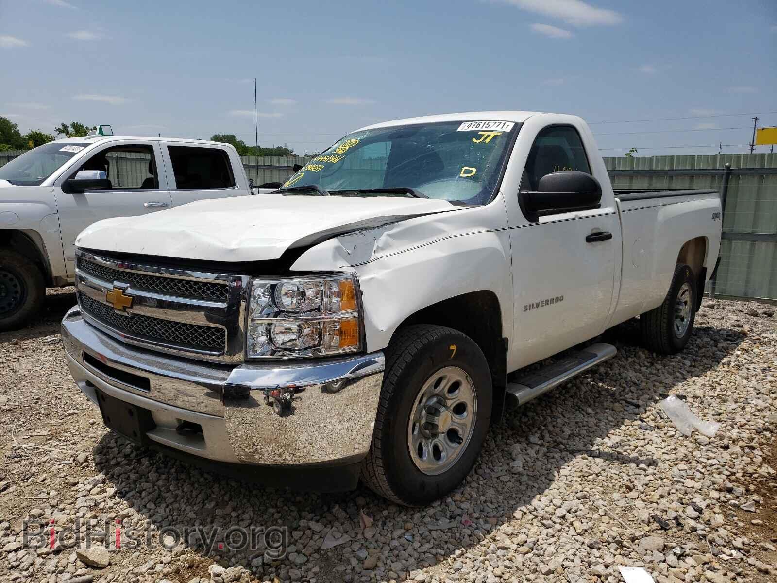 2013 CHEVROLET SILVERADO - VIN: 1GCNKPEA6DZ282687 - Фото 2