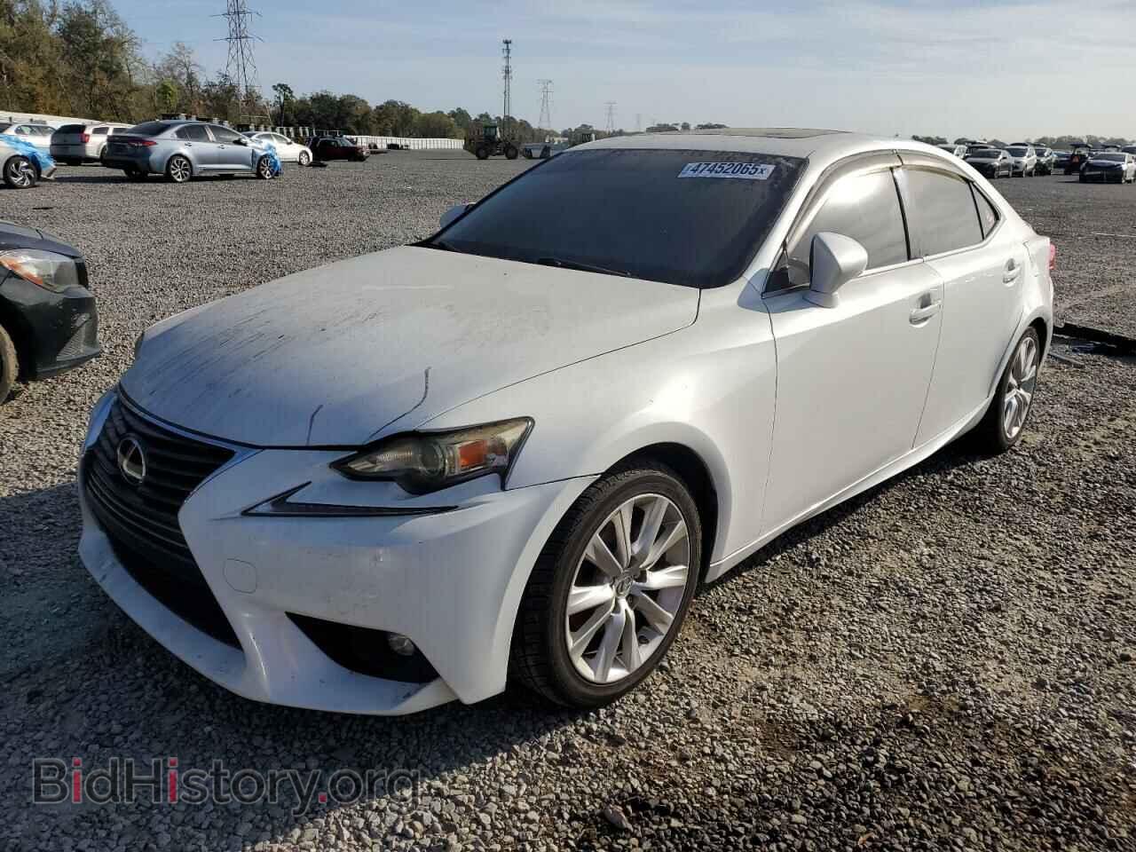 Photo JTHBF1D2XF5053257 - LEXUS IS 2015