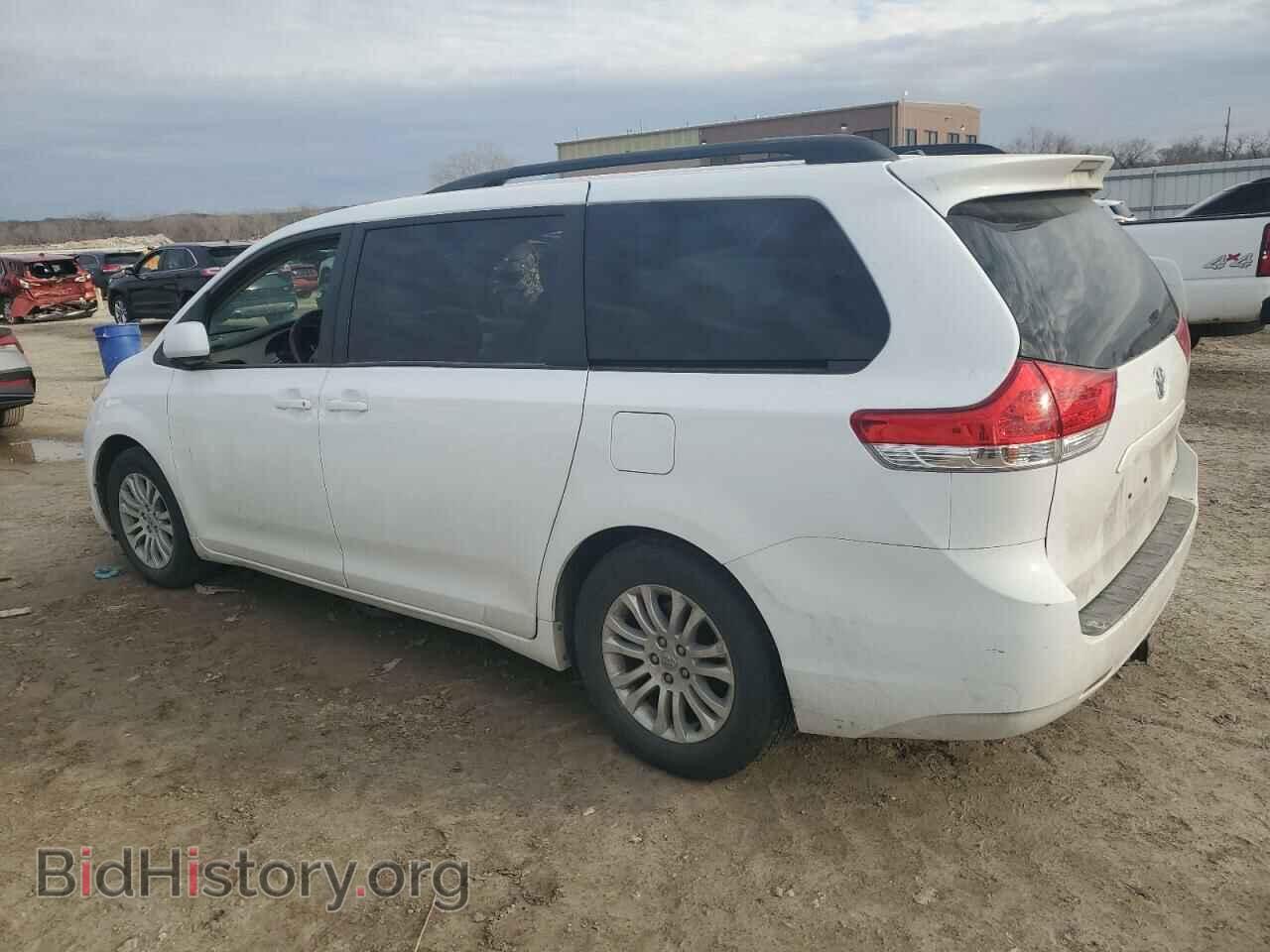 2012 TOYOTA All Models - VIN: 5TDYK3DC6CS277532 - Фото 2
