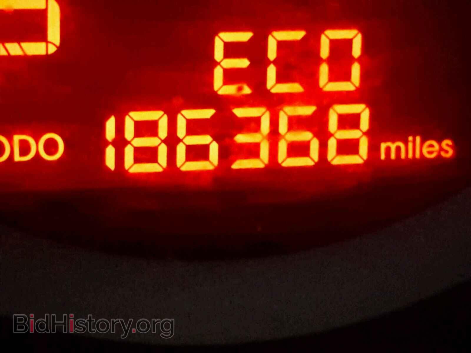 2010 KIA OPTIMA - VIN: KNAGG4A82A5423623 - Фото 8