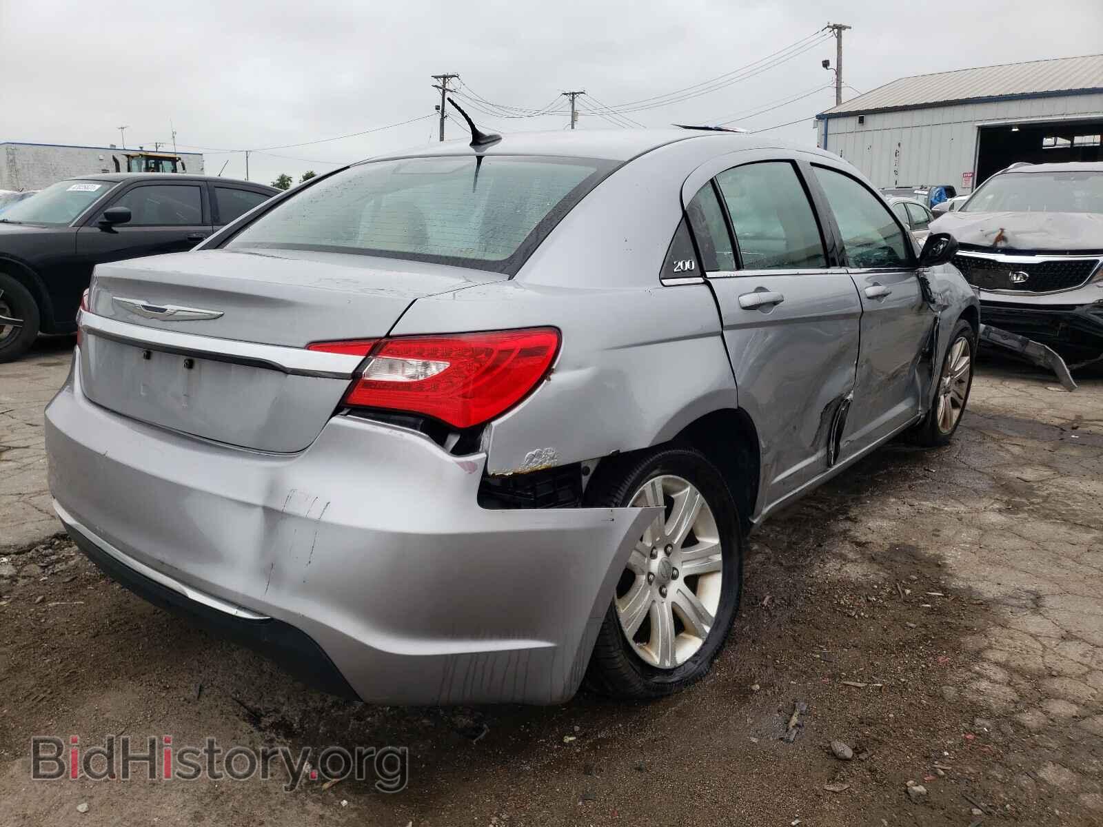2013 CHRYSLER 200 - VIN: 1C3CCBAB0DN762337 - Фото 4